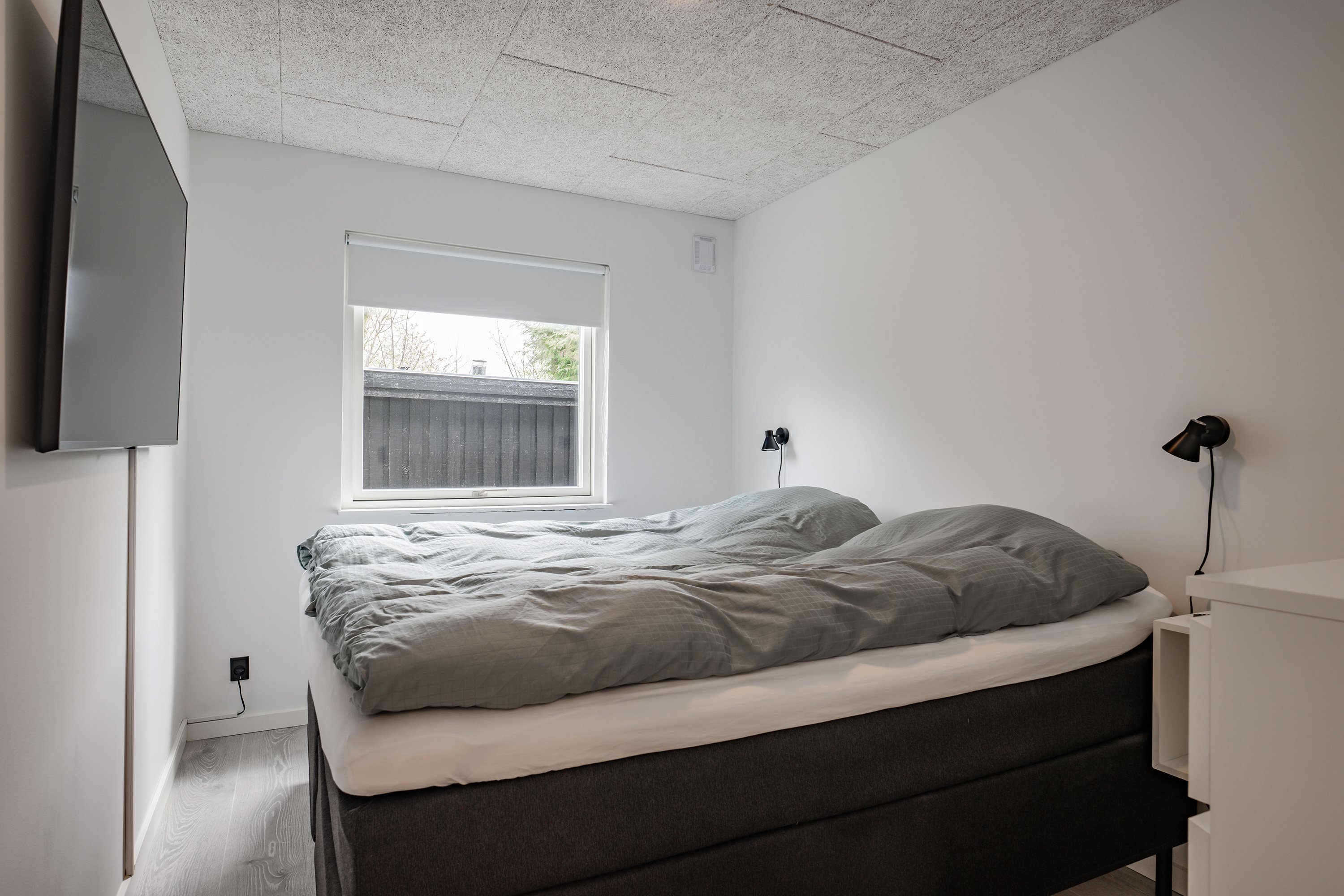 Fremhævet soveværelse  billede i fuldskærmstilstand. Billede af Bregnestien 4, 4873 Væggerløse