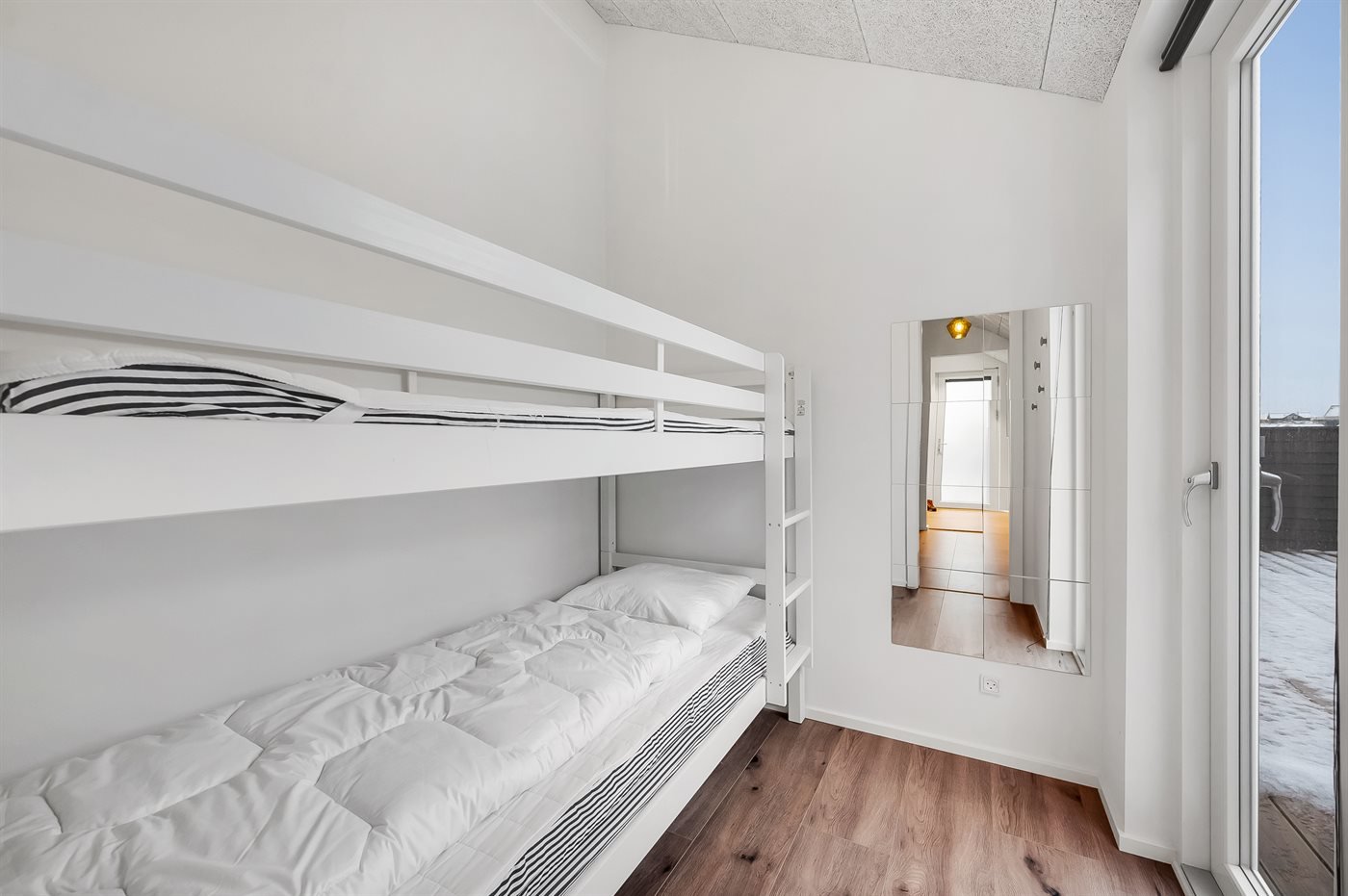 Fremhævet  billede i fuldskærmstilstand. Billede af Strandvejen 138B, Vejlby, 7673 Harboøre