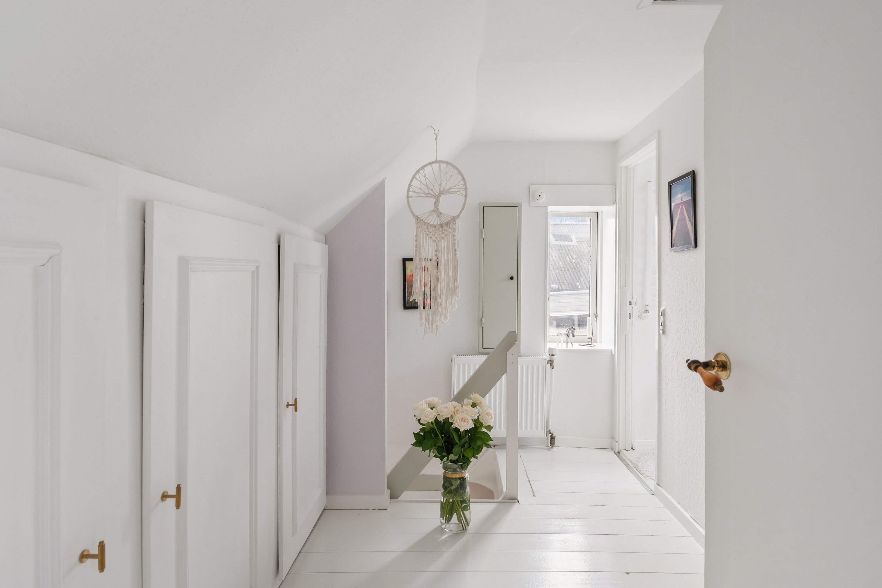 Fremhævet gang billede i fuldskærmstilstand. Billede af Algade 9, Grundfør, 8382 Hinnerup