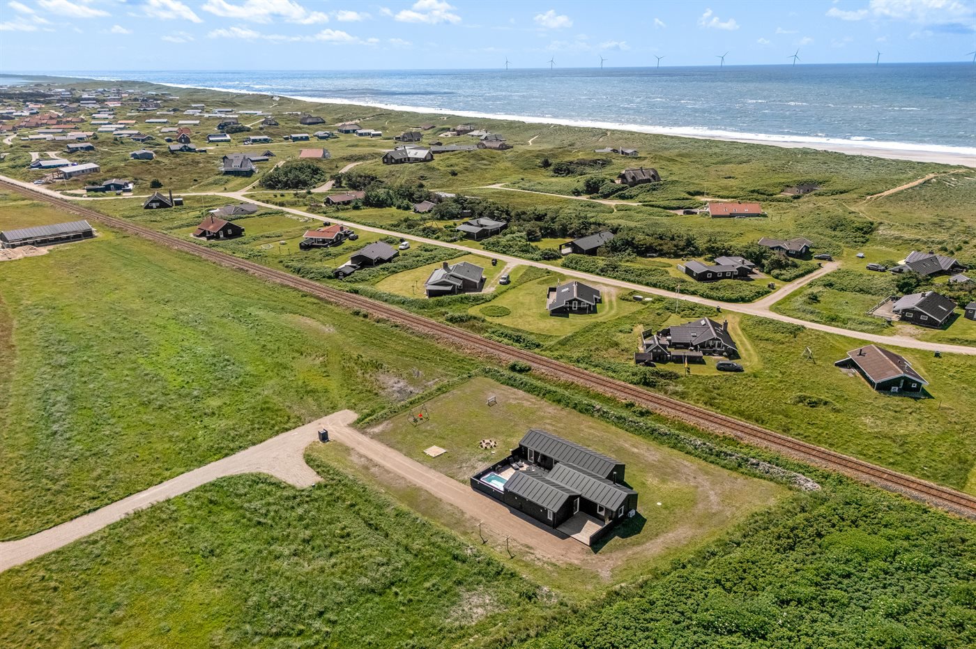 Fremhævet  billede i fuldskærmstilstand. Billede af Strandvejen 138B, Vejlby, 7673 Harboøre