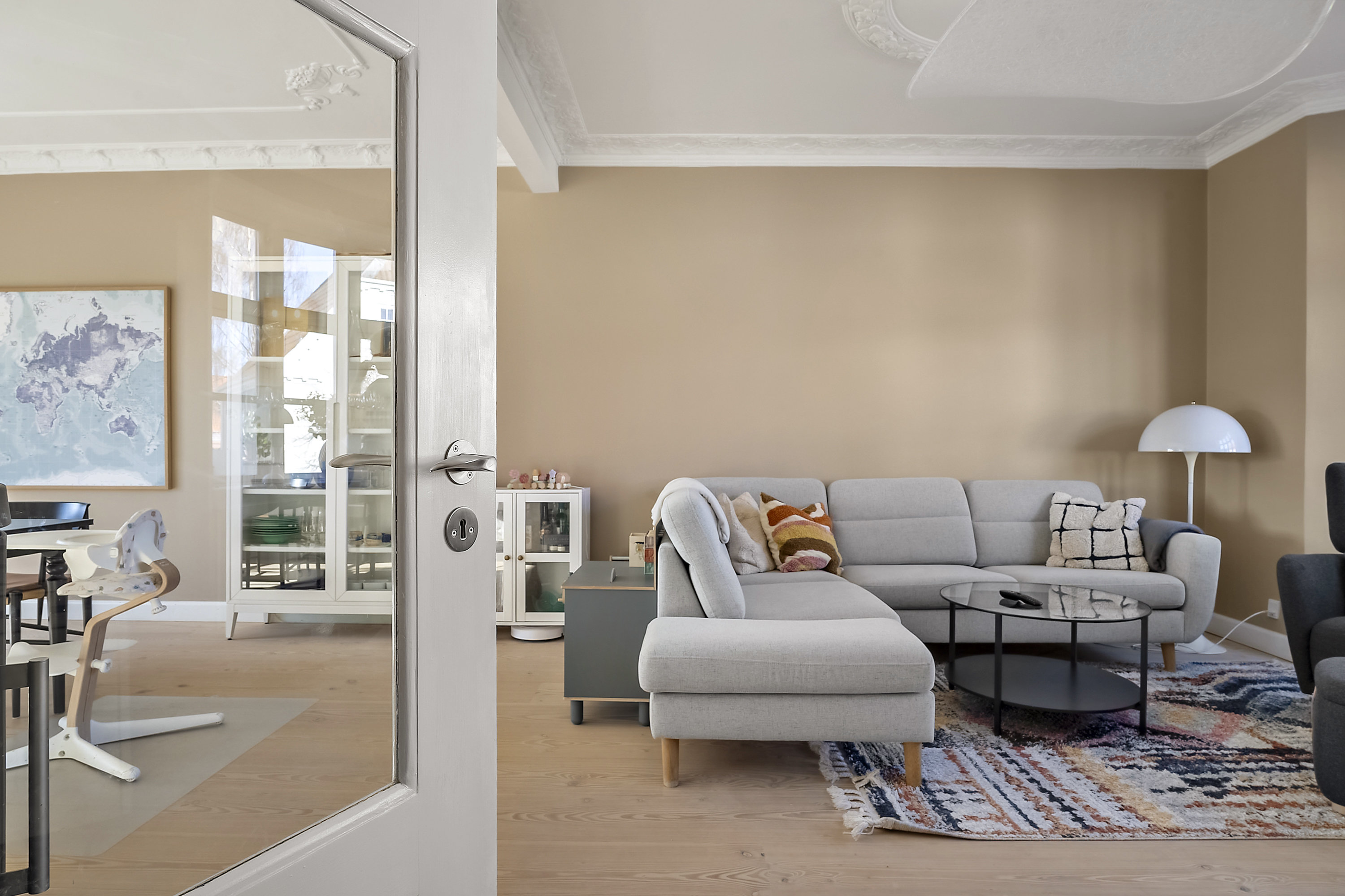 Fremhævet stue billede i fuldskærmstilstand. Billede af Odinsgade 18, 8700 Horsens