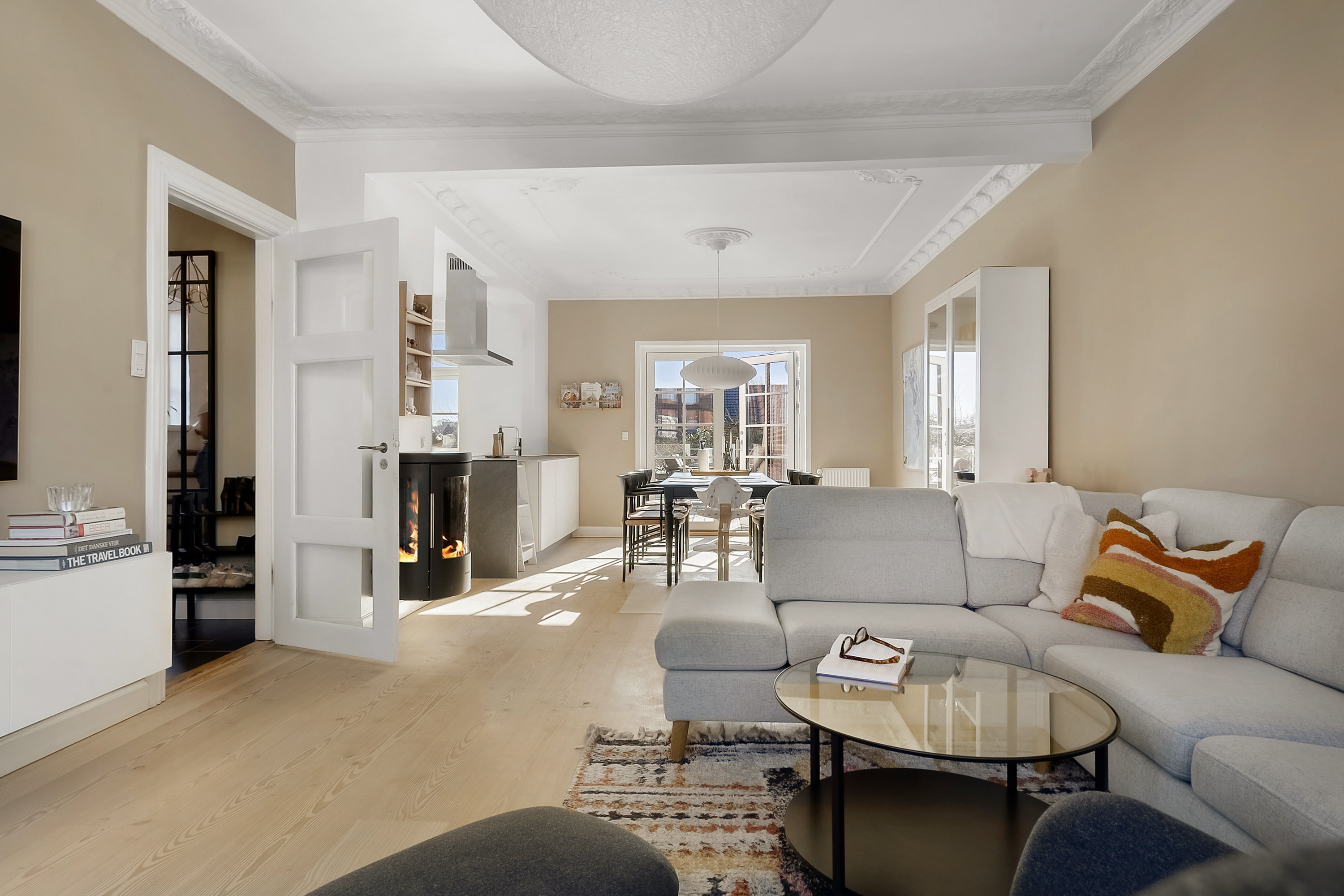 Fremhævet stue billede i fuldskærmstilstand. Billede af Odinsgade 18, 8700 Horsens