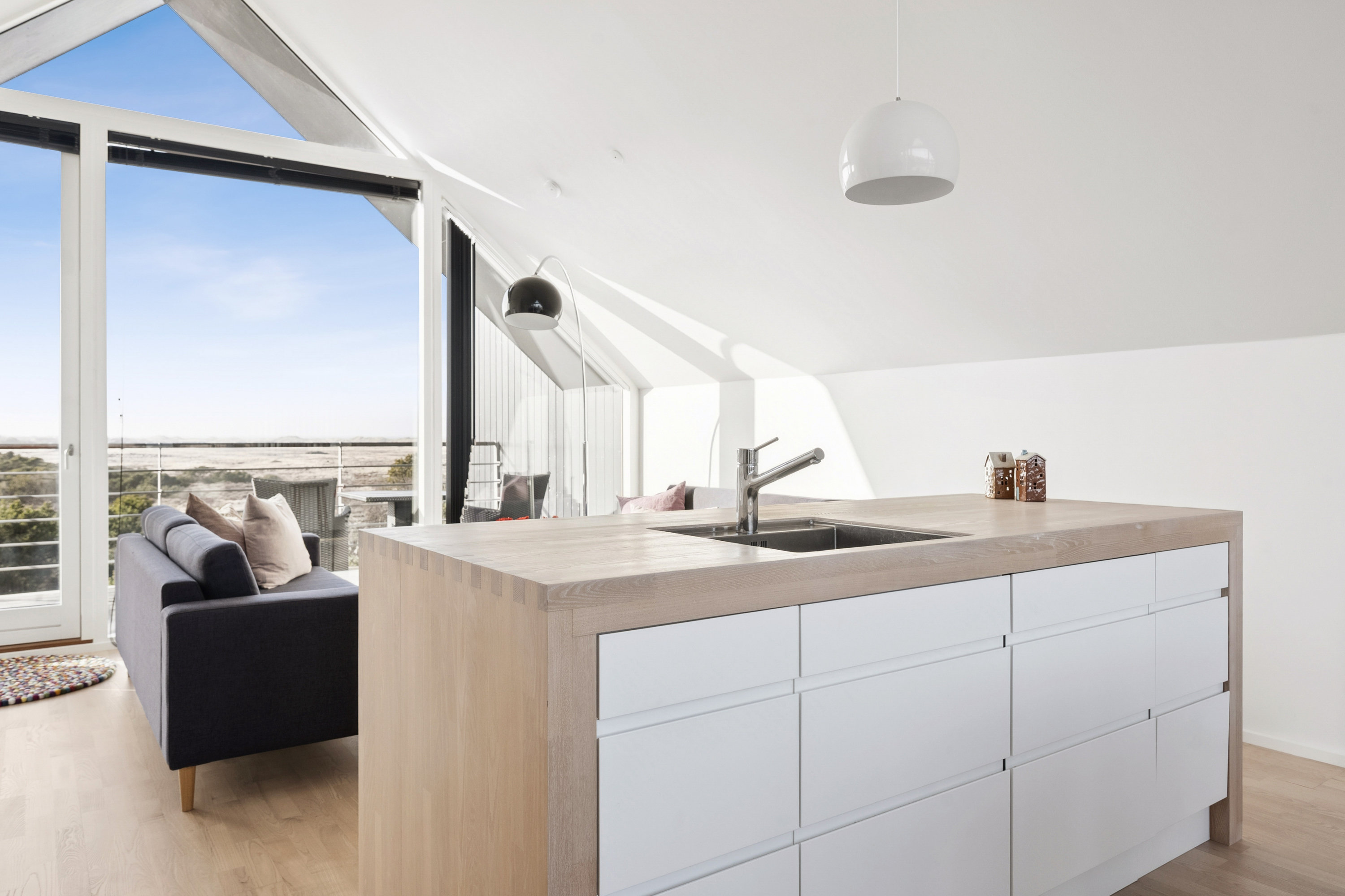 Fremhævet køkken billede i fuldskærmstilstand. Billede af Strandklit 152, 9990 Skagen