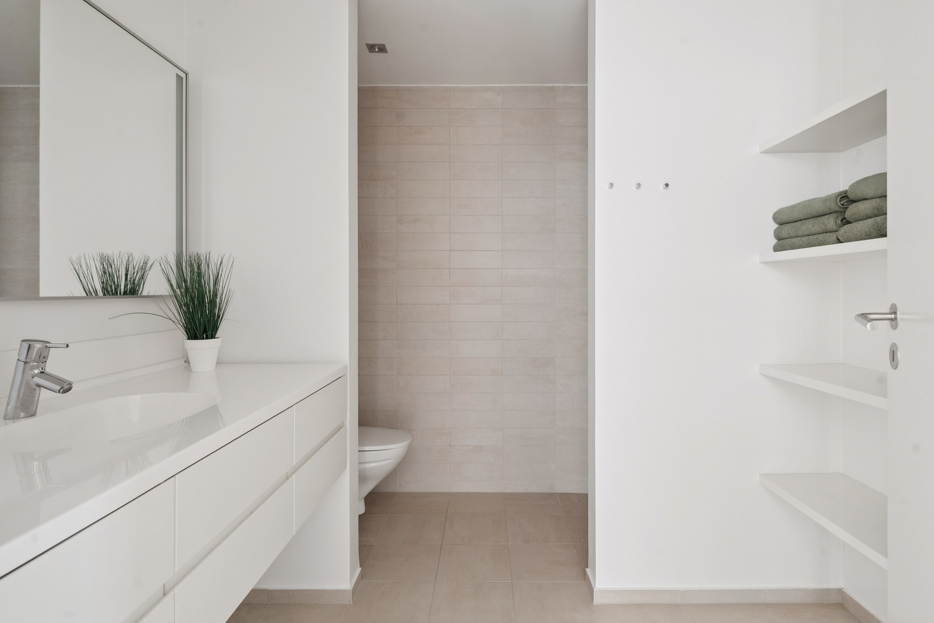 Fremhævet badeværelse billede i fuldskærmstilstand. Billede af Strandklit 152, 9990 Skagen