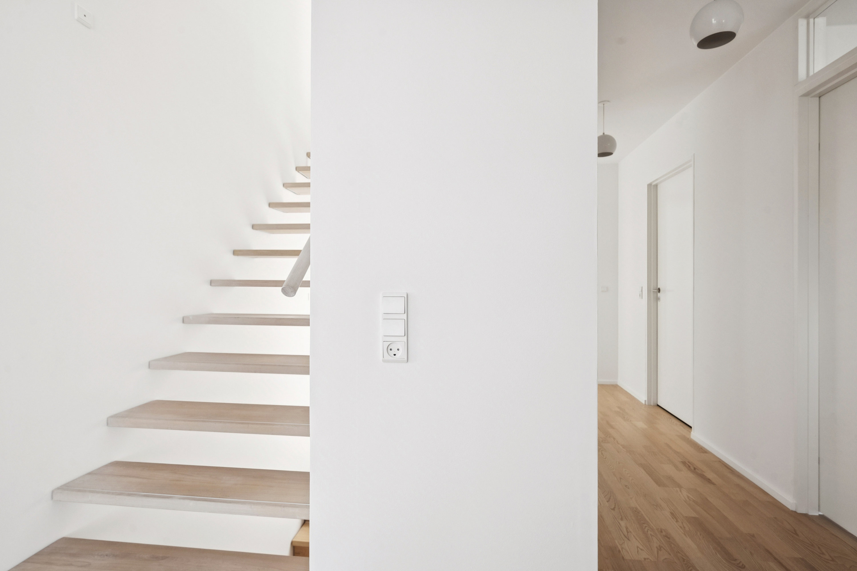 Fremhævet gang billede i fuldskærmstilstand. Billede af Strandklit 152, 9990 Skagen