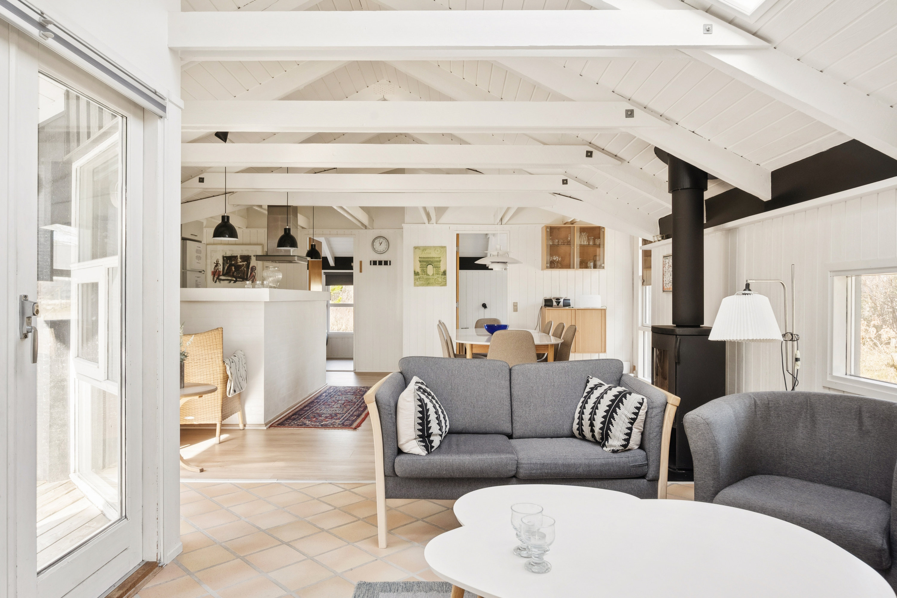 Fremhævet stue billede i fuldskærmstilstand. Billede af Elvervej 58, Napstjert, 9982 Ålbæk