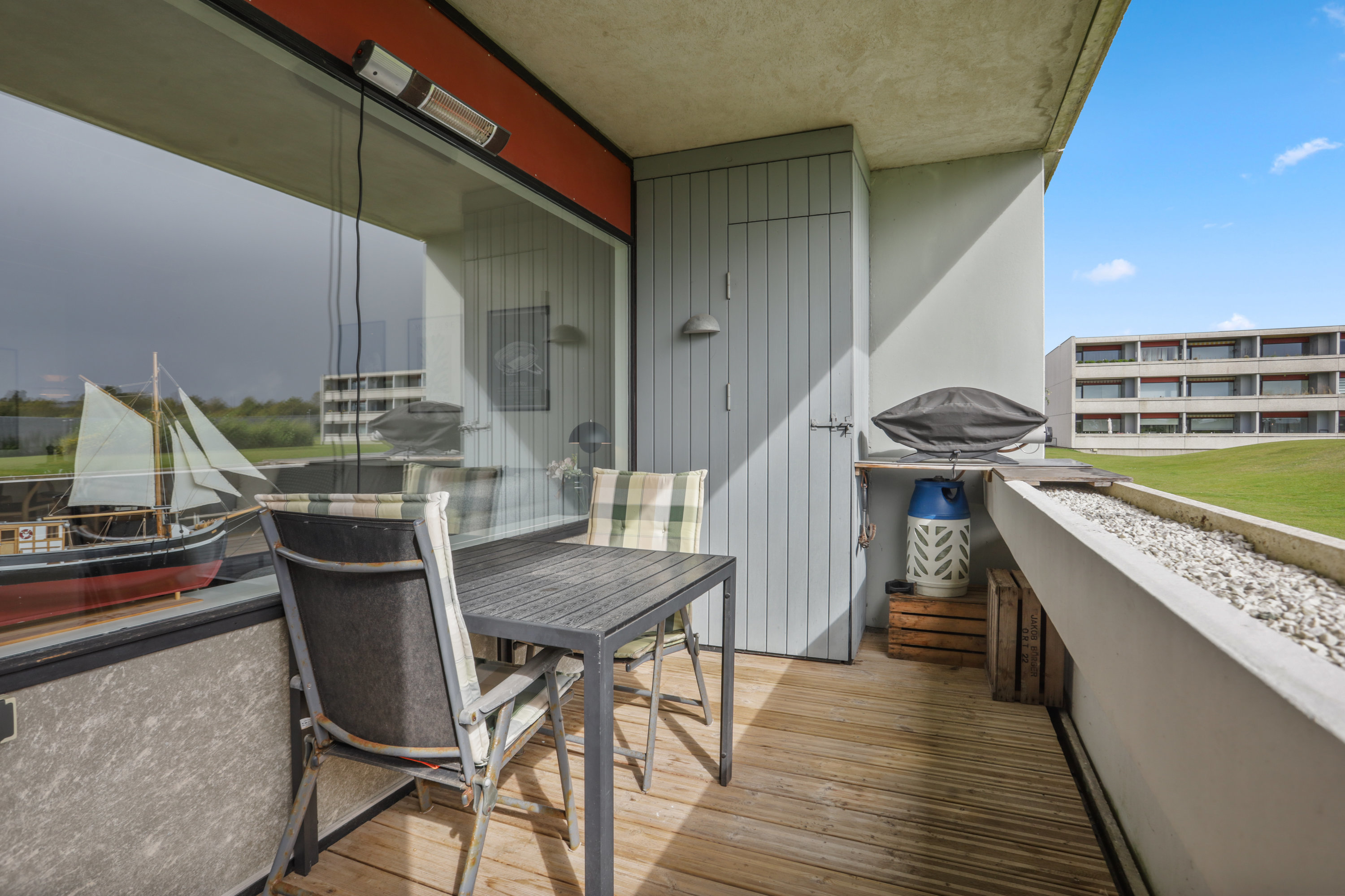 Fremhævet  billede i fuldskærmstilstand. Billede af Juelsparken 42, st.. th., Gug, 9210 Aalborg SØ