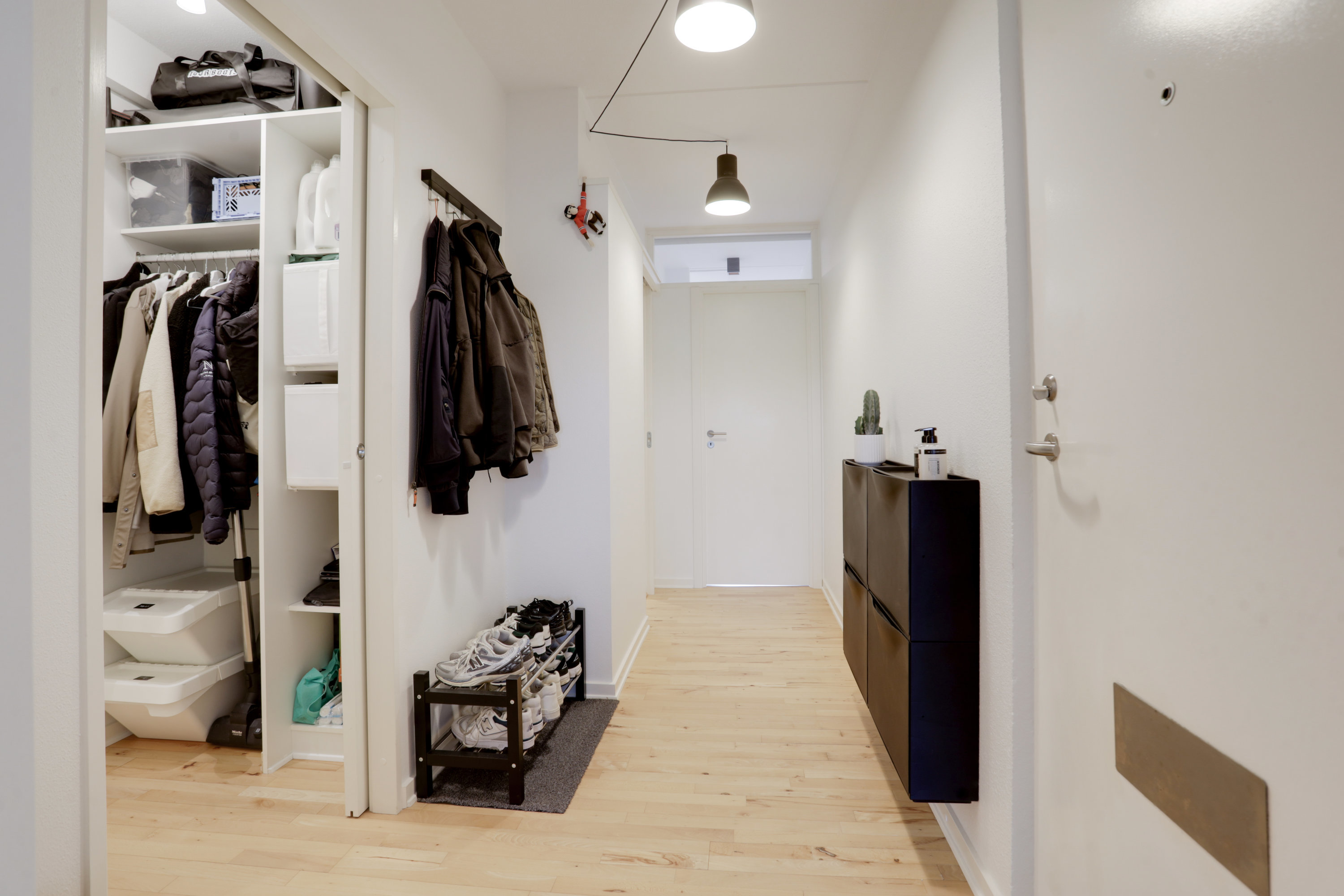 Fremhævet  billede i fuldskærmstilstand. Billede af Juelsparken 42, st.. th., Gug, 9210 Aalborg SØ