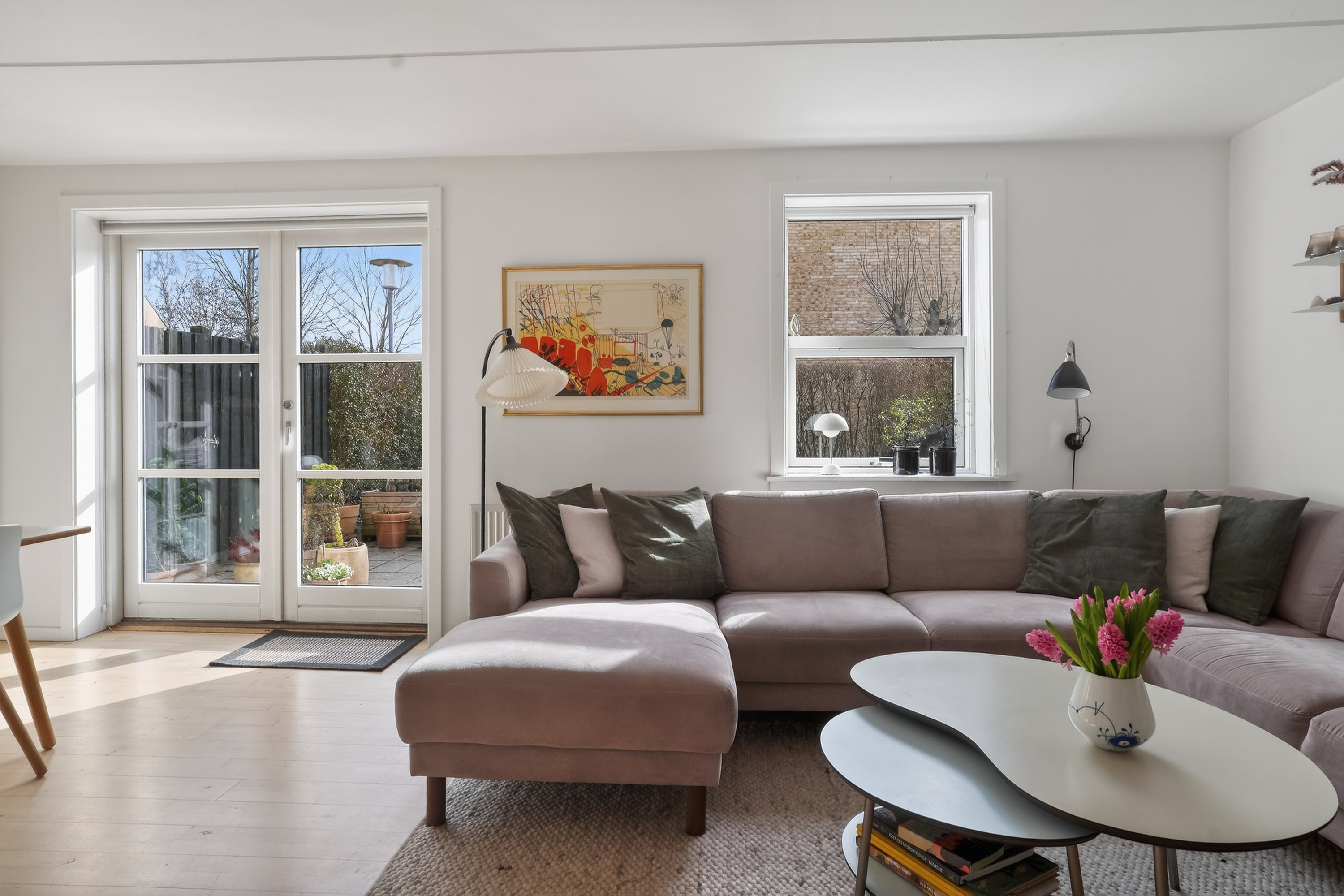 Fremhævet stue billede i fuldskærmstilstand. Billede af Skyttemosen 1, 3450 Allerød