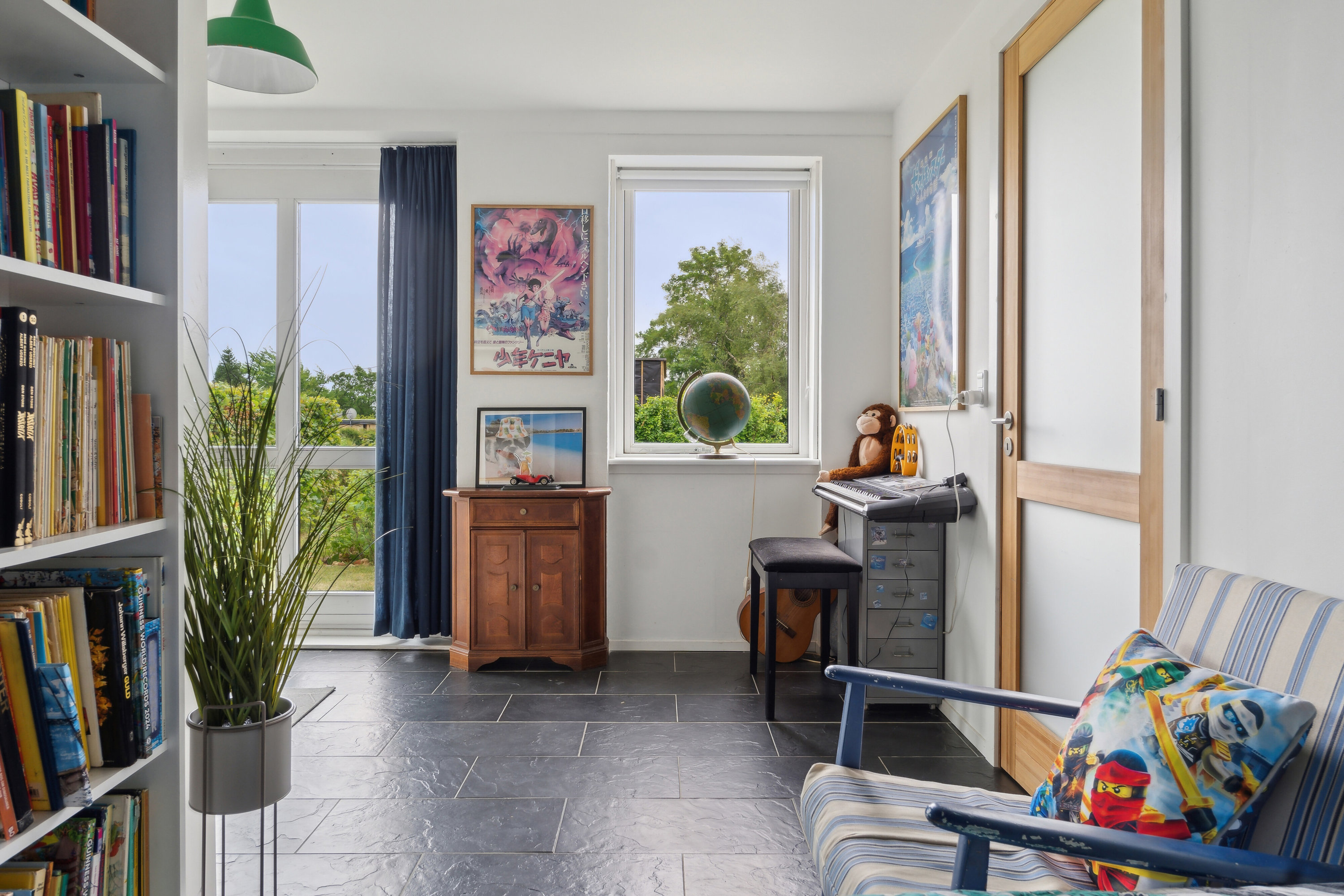 Fremhævet arbejdsværelse billede i fuldskærmstilstand. Billede af Rosevej 15, Ballen, 5762 Vester Skerninge