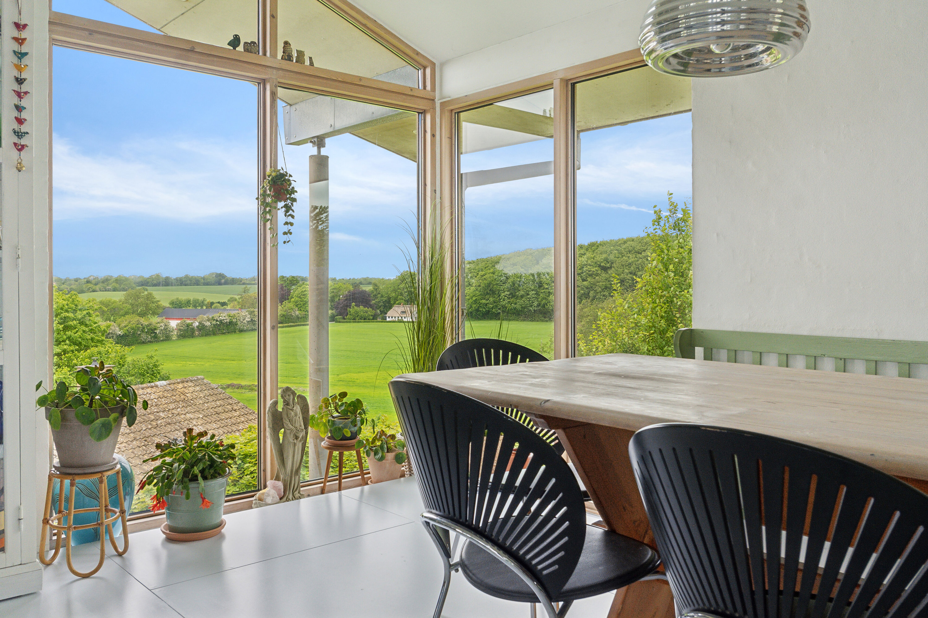 Fremhævet spisestue billede i fuldskærmstilstand. Billede af Rosevej 15, Ballen, 5762 Vester Skerninge