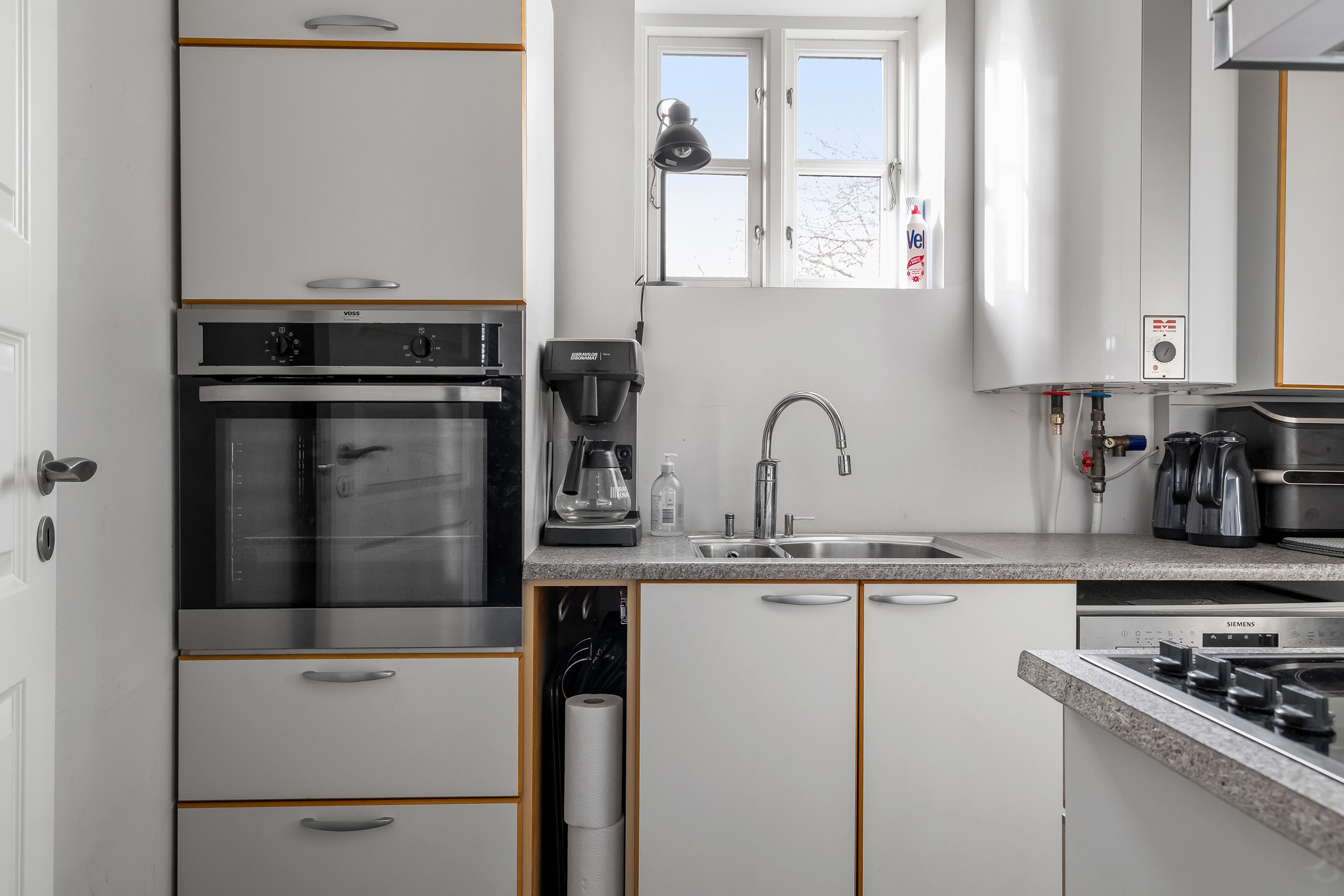 Fremhævet køkken billede i fuldskærmstilstand. Billede af Sigerslevvestervej 18, 3600 Frederikssund