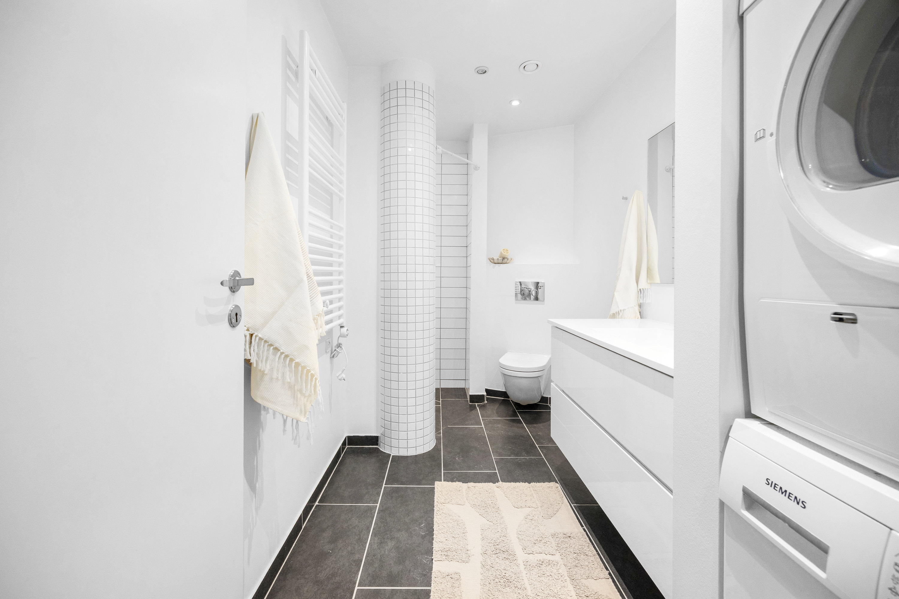 Fremhævet  billede i fuldskærmstilstand. Billede af Linnésgade 22D, st.. th., 1361 København K