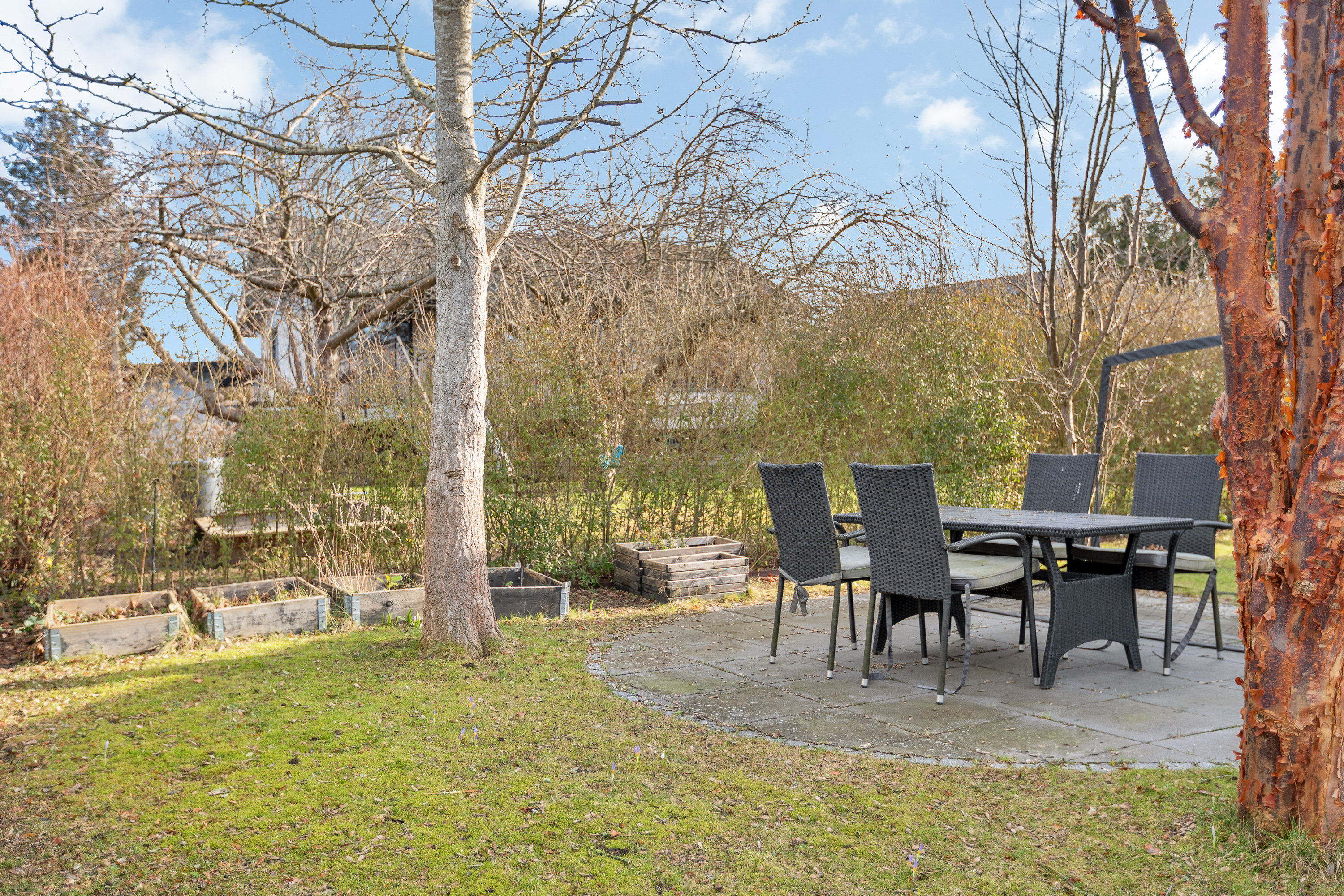 Fremhævet terrasse billede i fuldskærmstilstand. Billede af Vårbuen 62, 2750 Ballerup