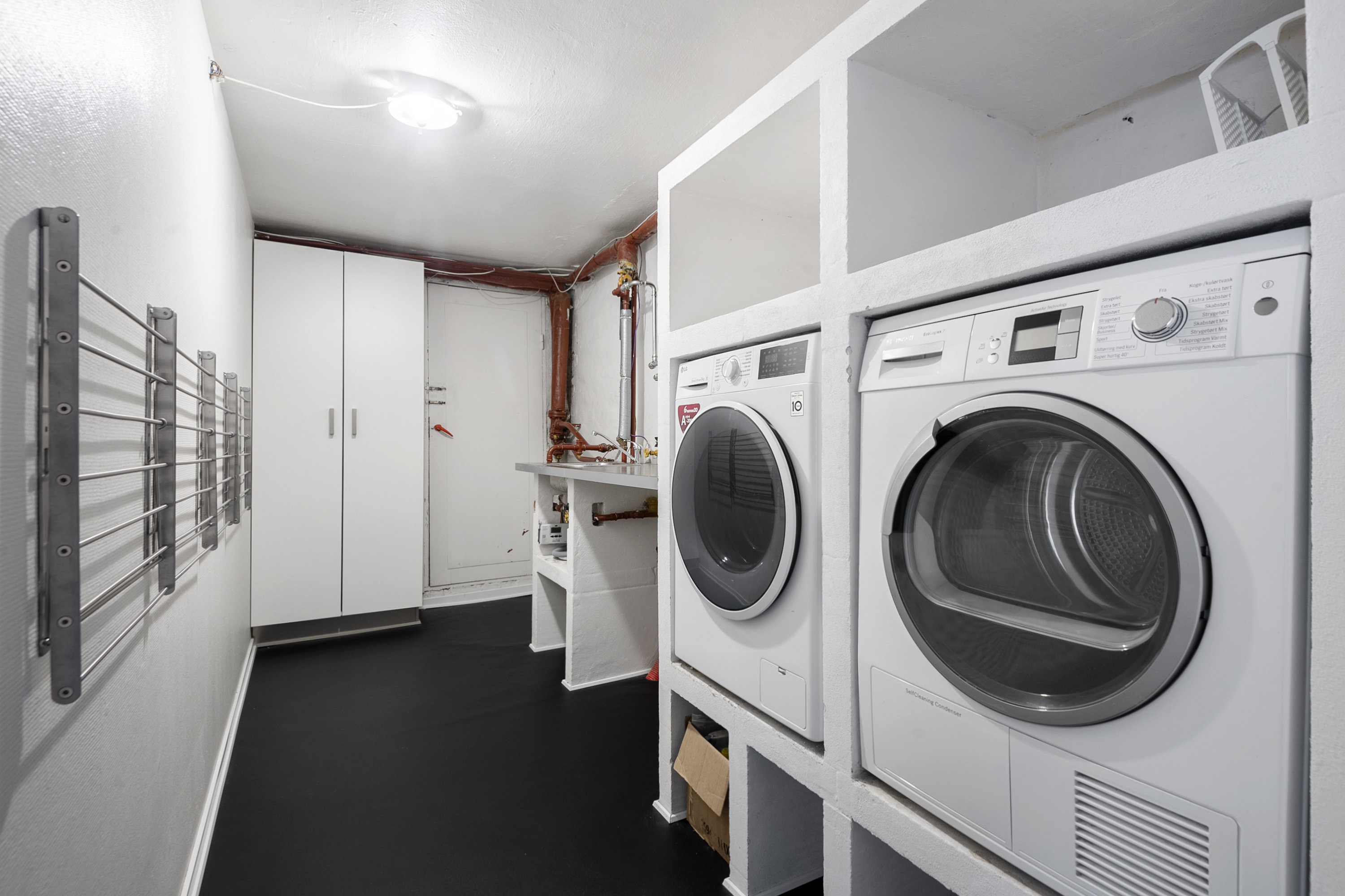 Fremhævet værelse billede i fuldskærmstilstand. Billede af Pilevej 17, 6705 Esbjerg Ø