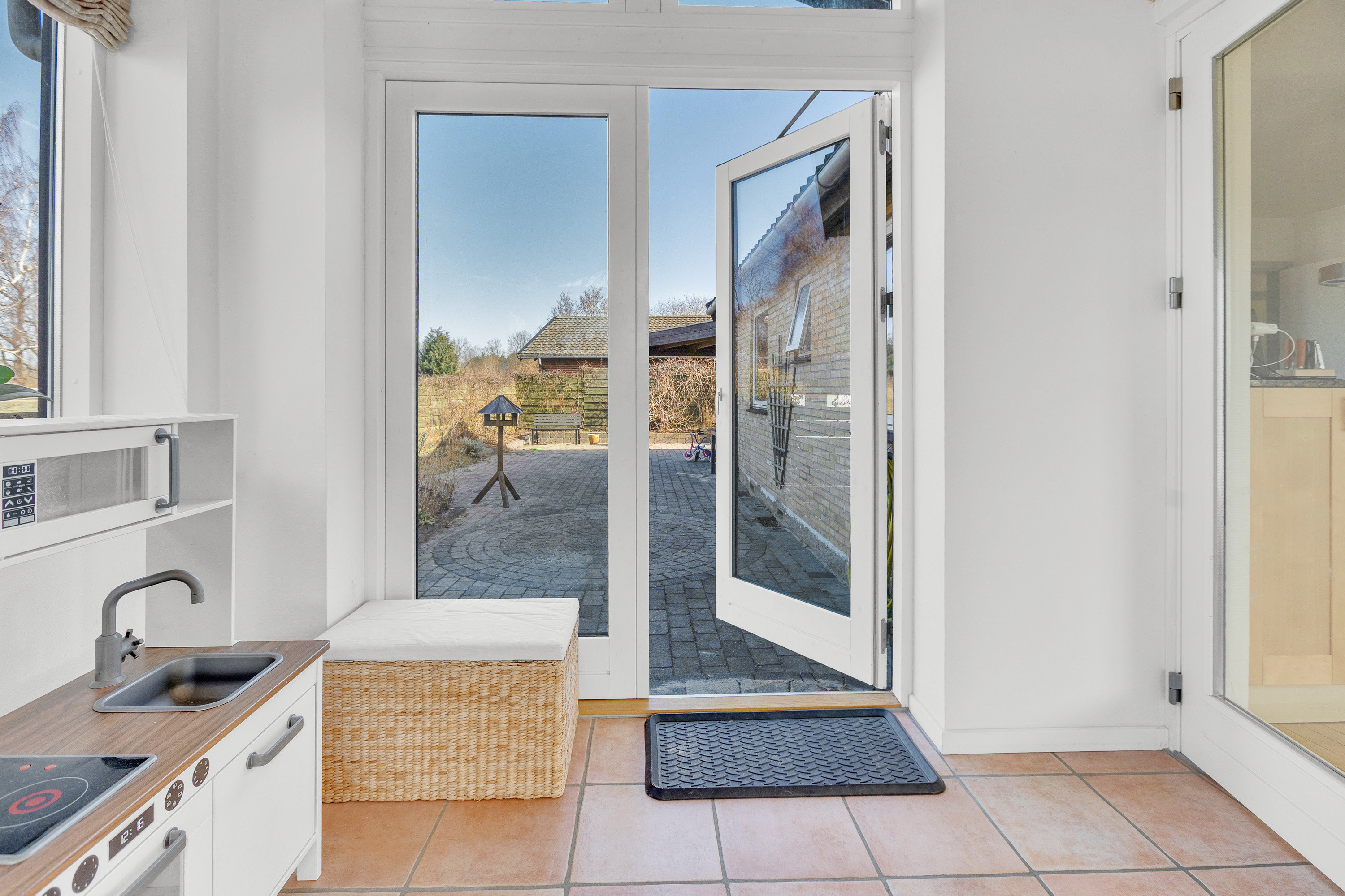 Fremhævet gang billede i fuldskærmstilstand. Billede af Søndervej 15B, 2750 Ballerup