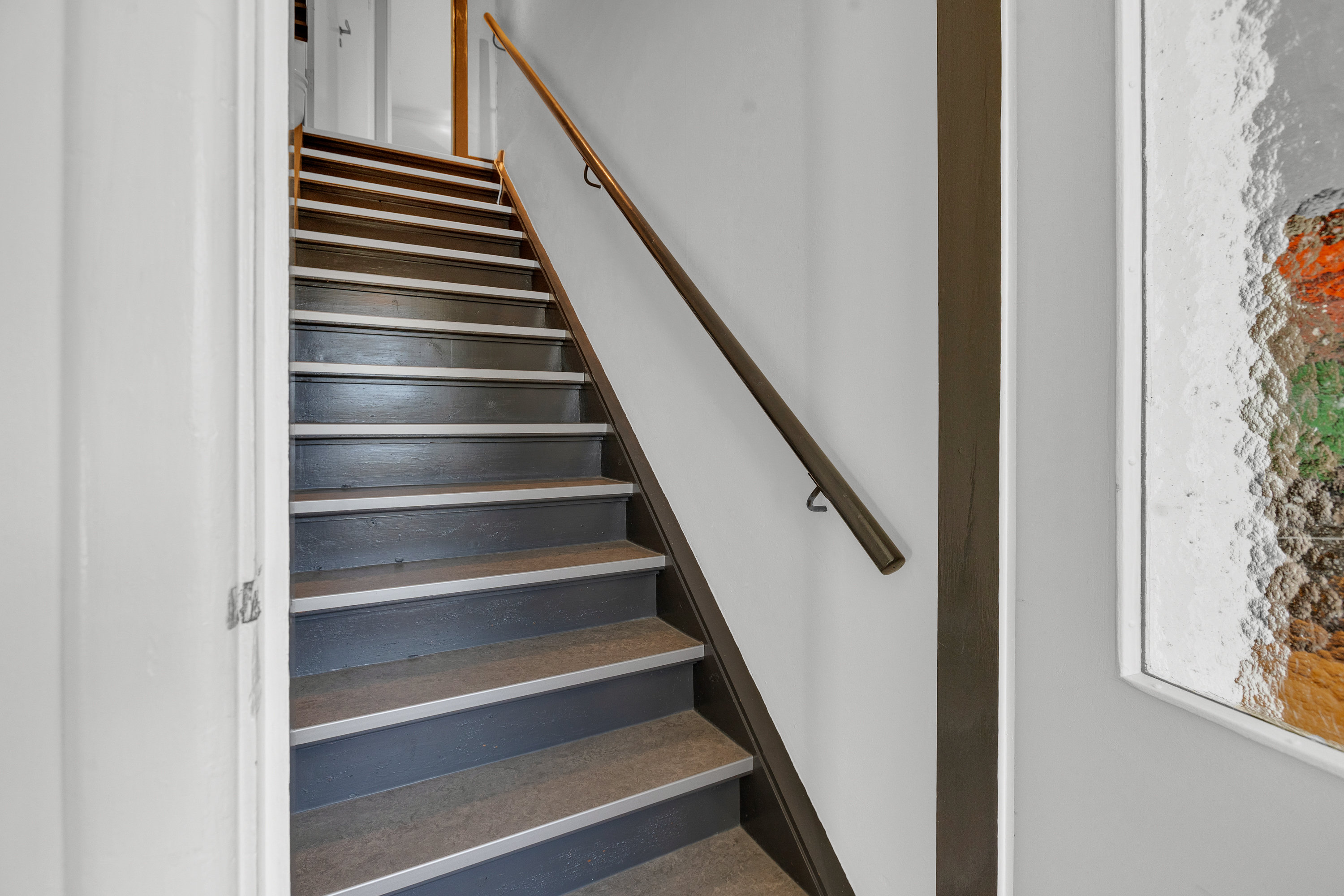 Fremhævet trappe billede i fuldskærmstilstand. Billede af Søndervej 15B, 2750 Ballerup