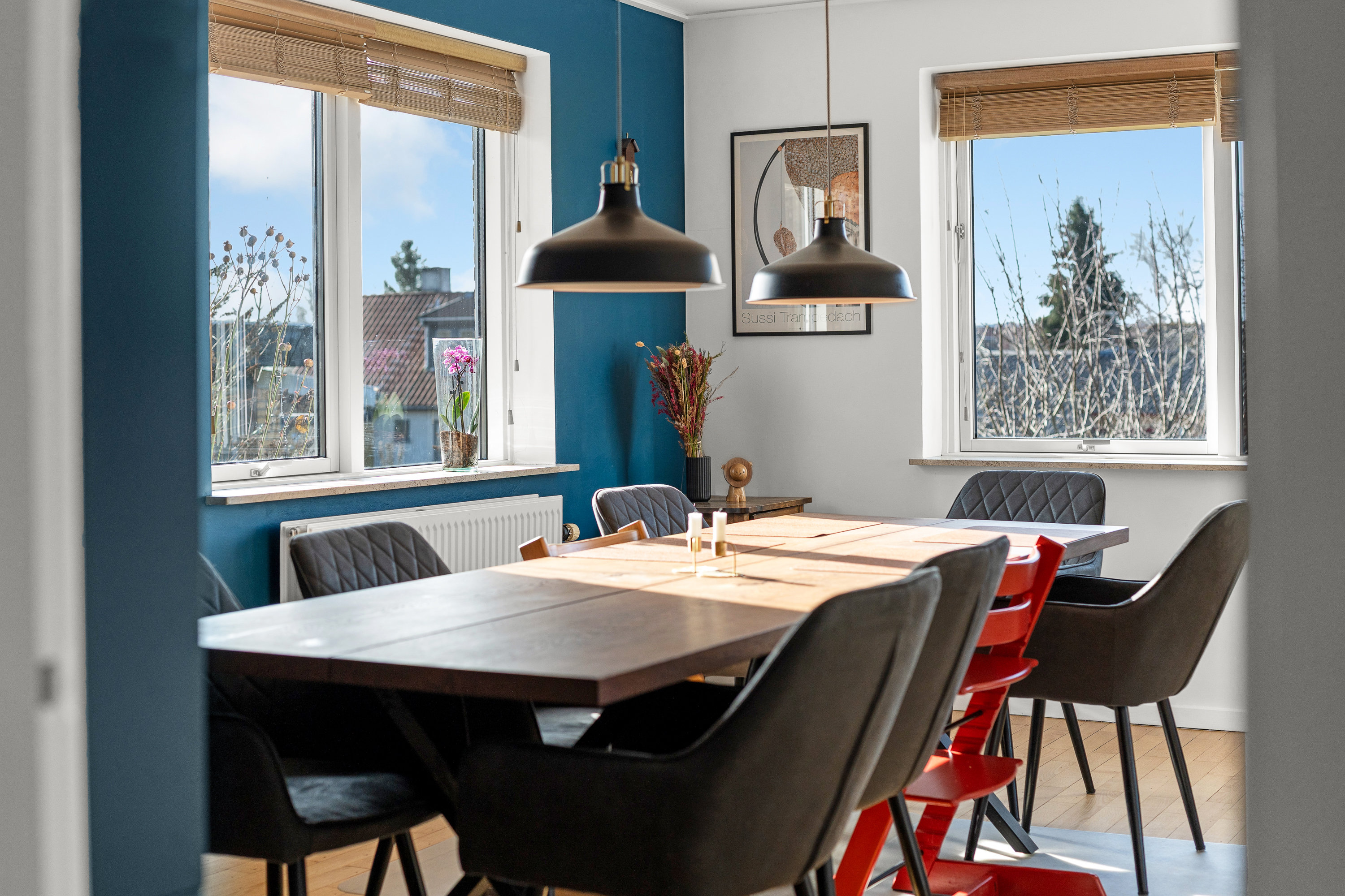 Fremhævet stue billede i fuldskærmstilstand. Billede af Søndervej 15B, 2750 Ballerup