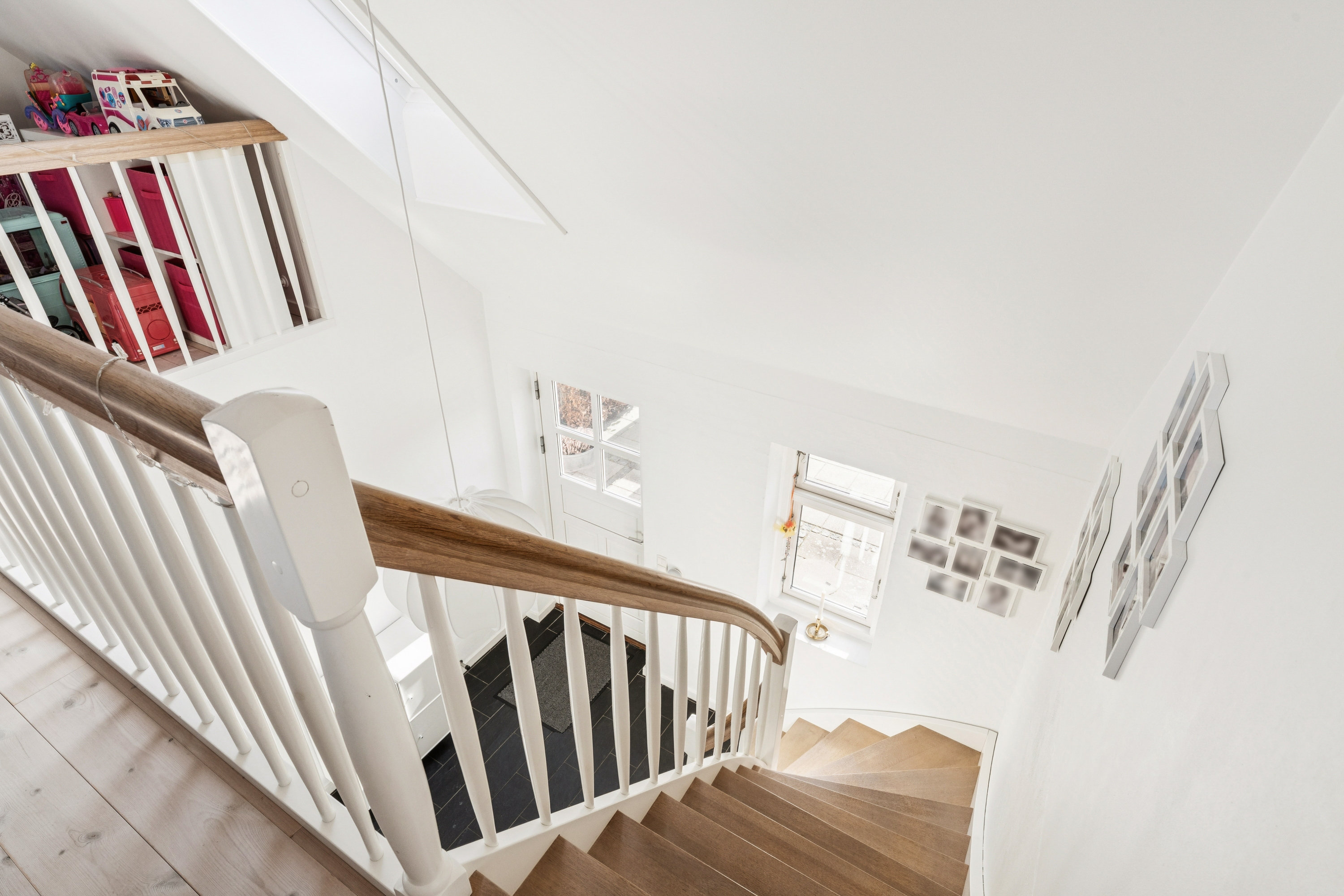 Fremhævet trappe billede i fuldskærmstilstand. Billede af Fyrtøjet 1, 9240 Nibe