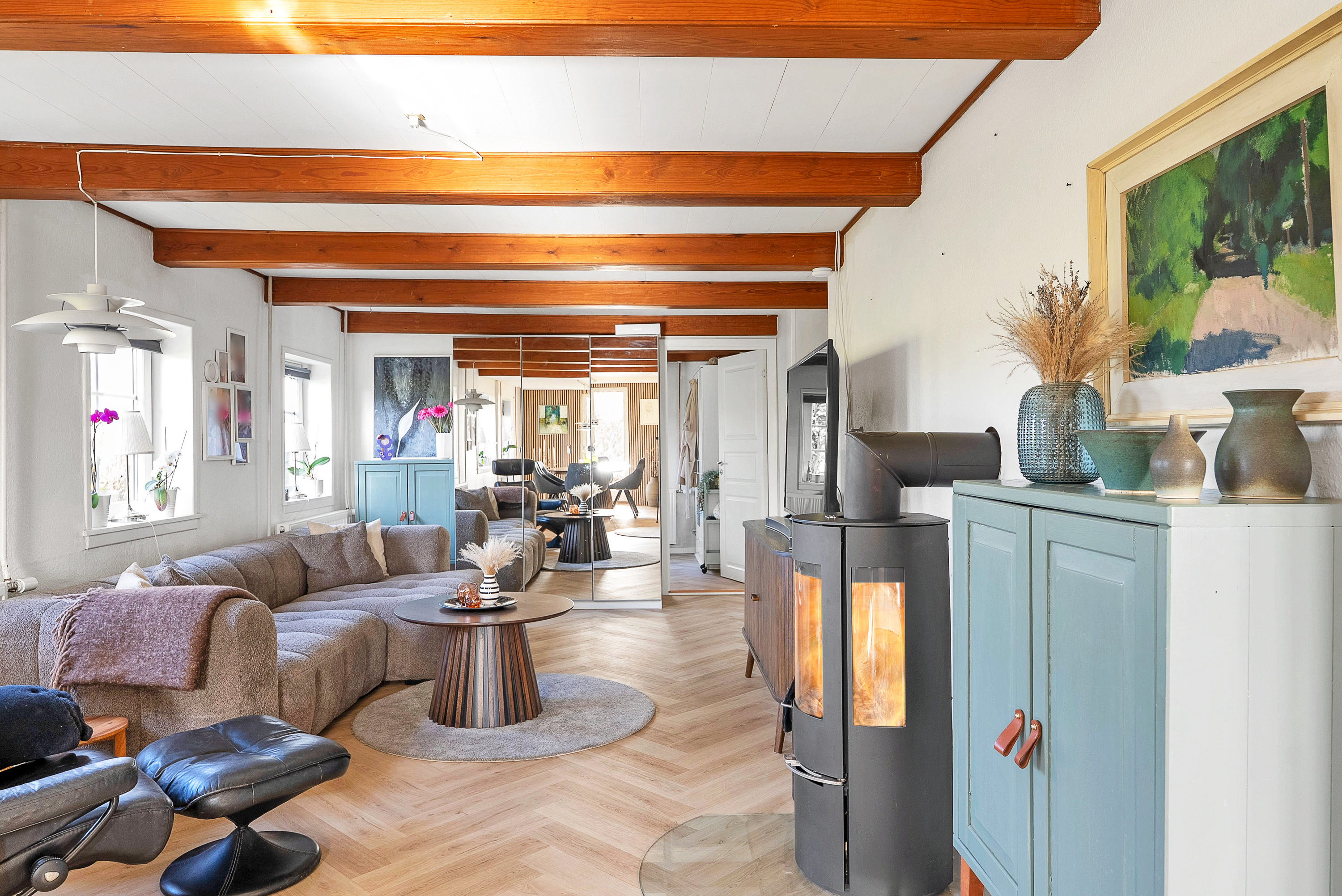 Fremhævet stue billede i fuldskærmstilstand. Billede af Rostrupvej 83, 5471 Søndersø