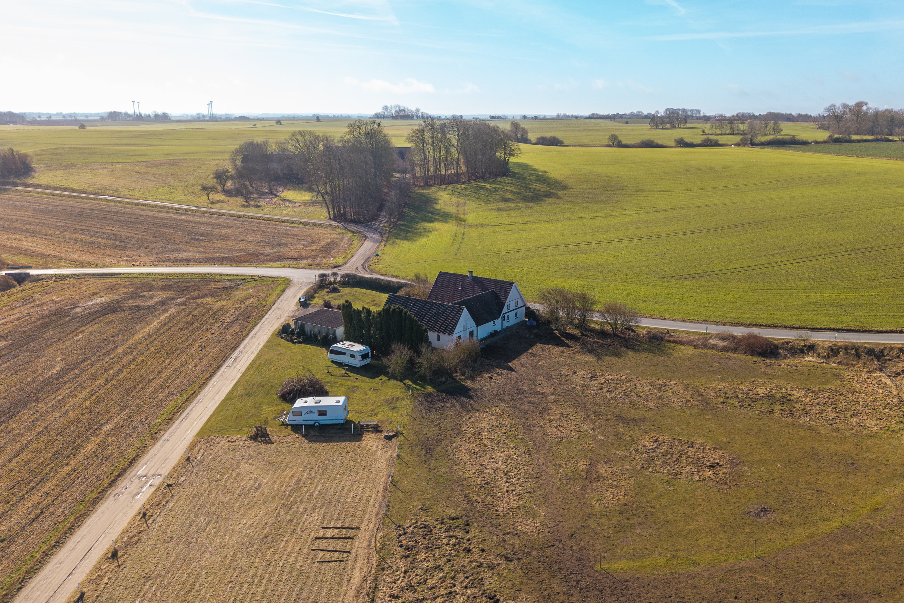 Fremhævet luftfoto billede i fuldskærmstilstand. Billede af Rostrupvej 83, 5471 Søndersø