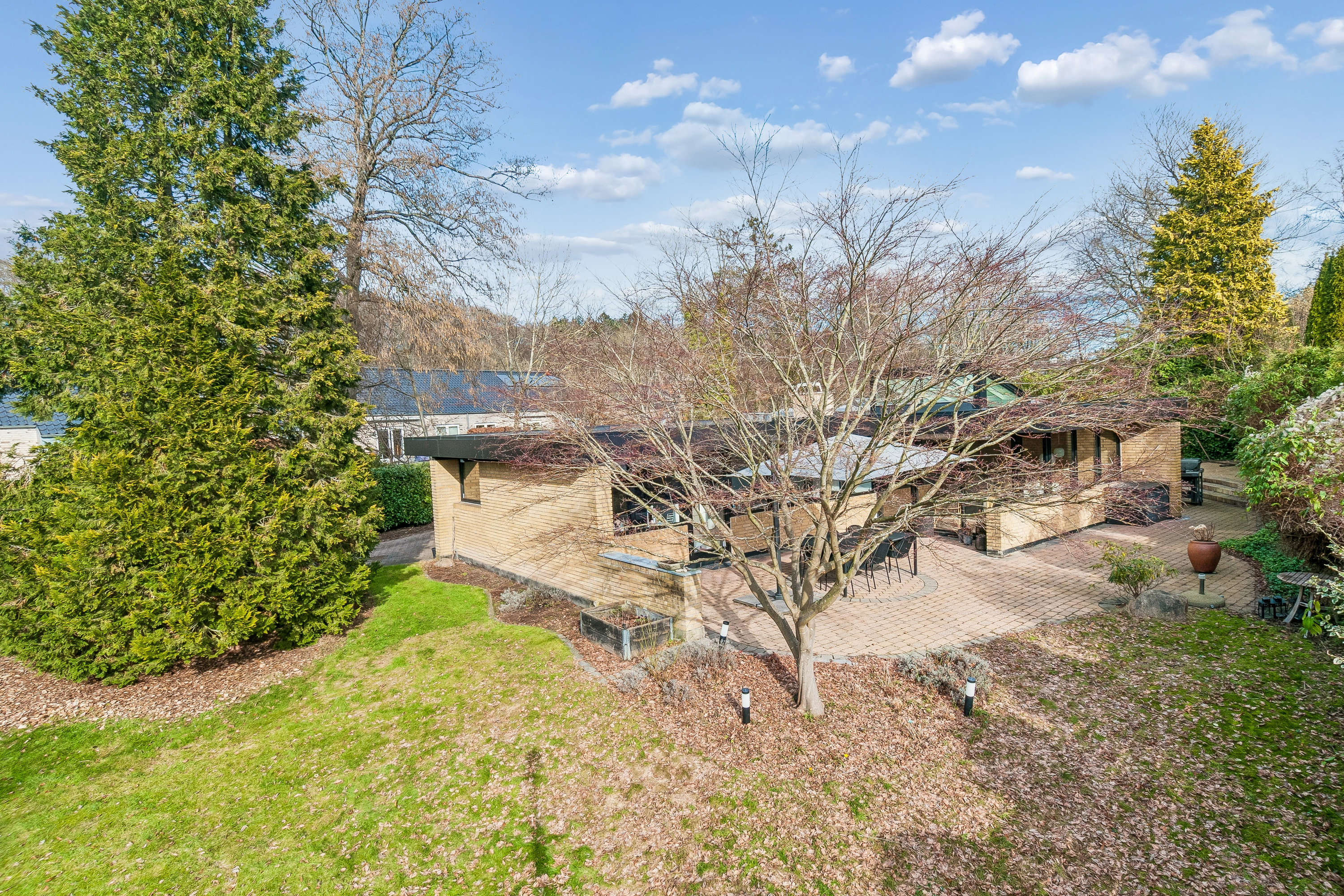 Fremhævet andet billede i fuldskærmstilstand. Billede af Rolighedsvej 13A, Hareskov, 3500 Værløse