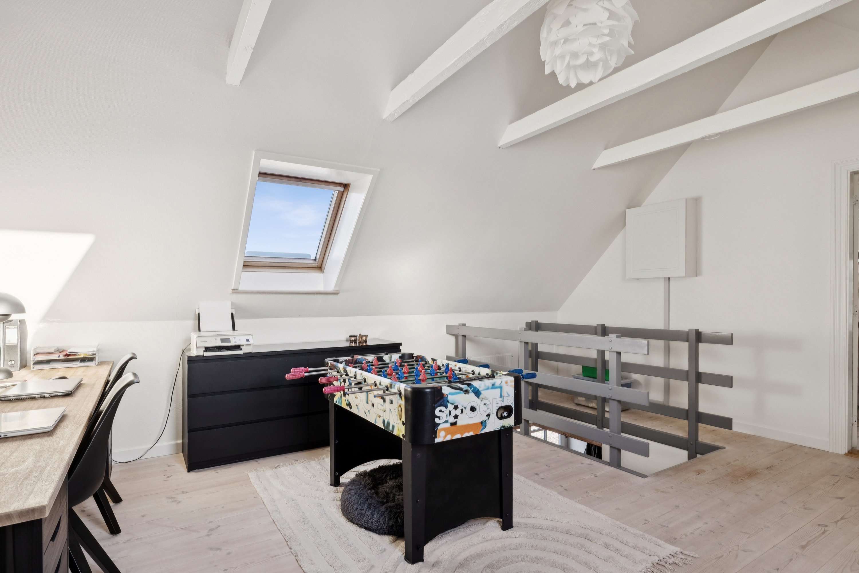 Fremhævet værelse billede i fuldskærmstilstand. Billede af Gammelstrupvej 12, 8831 Løgstrup