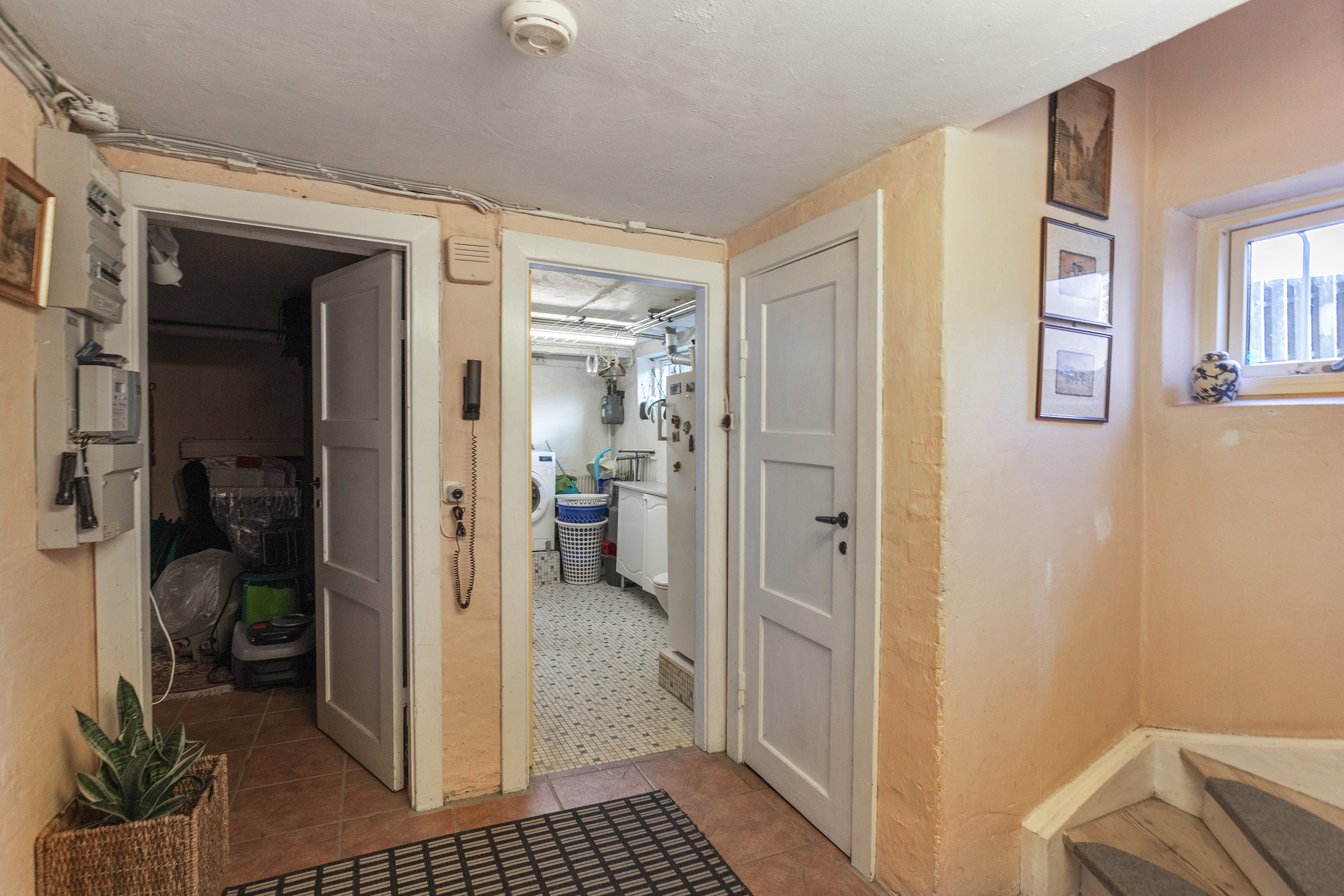 Fremhævet kælder billede i fuldskærmstilstand. Billede af Vestbirk Alle 71, 2770 Kastrup