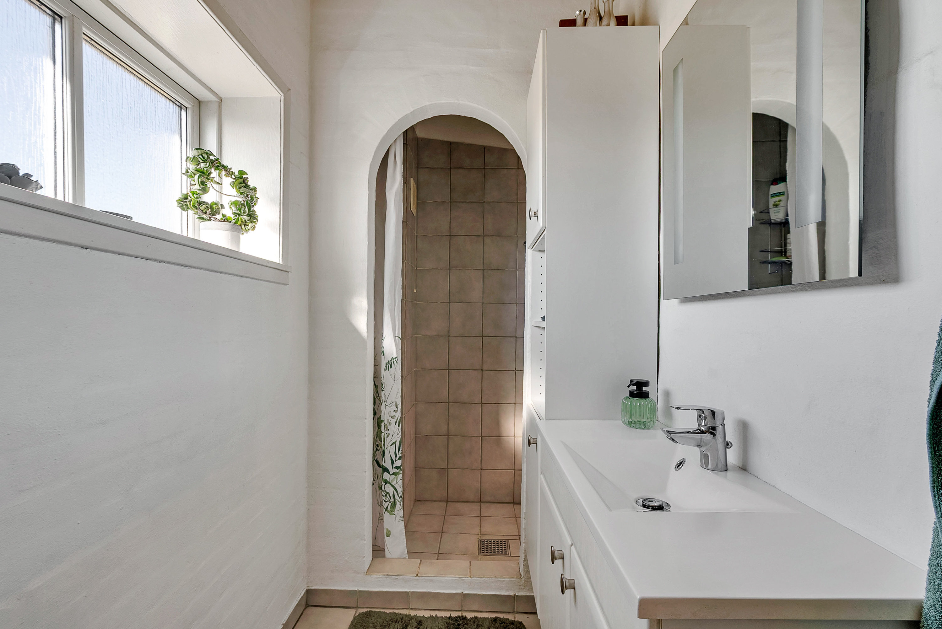 Fremhævet badeværelse billede i fuldskærmstilstand. Billede af Svendborgvej 259, Åstrup, 5600 Faaborg