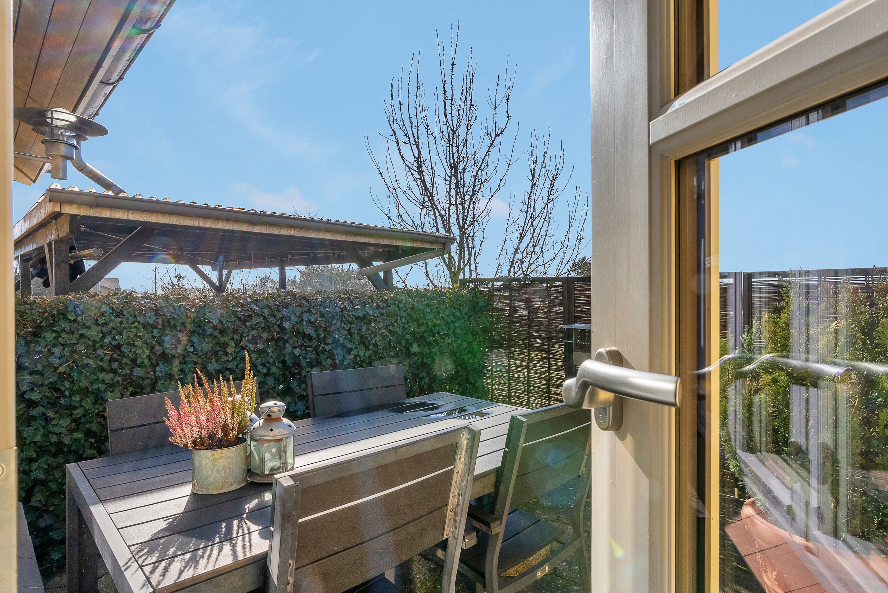 Fremhævet terrasse billede i fuldskærmstilstand. Billede af Svendborgvej 259, Åstrup, 5600 Faaborg