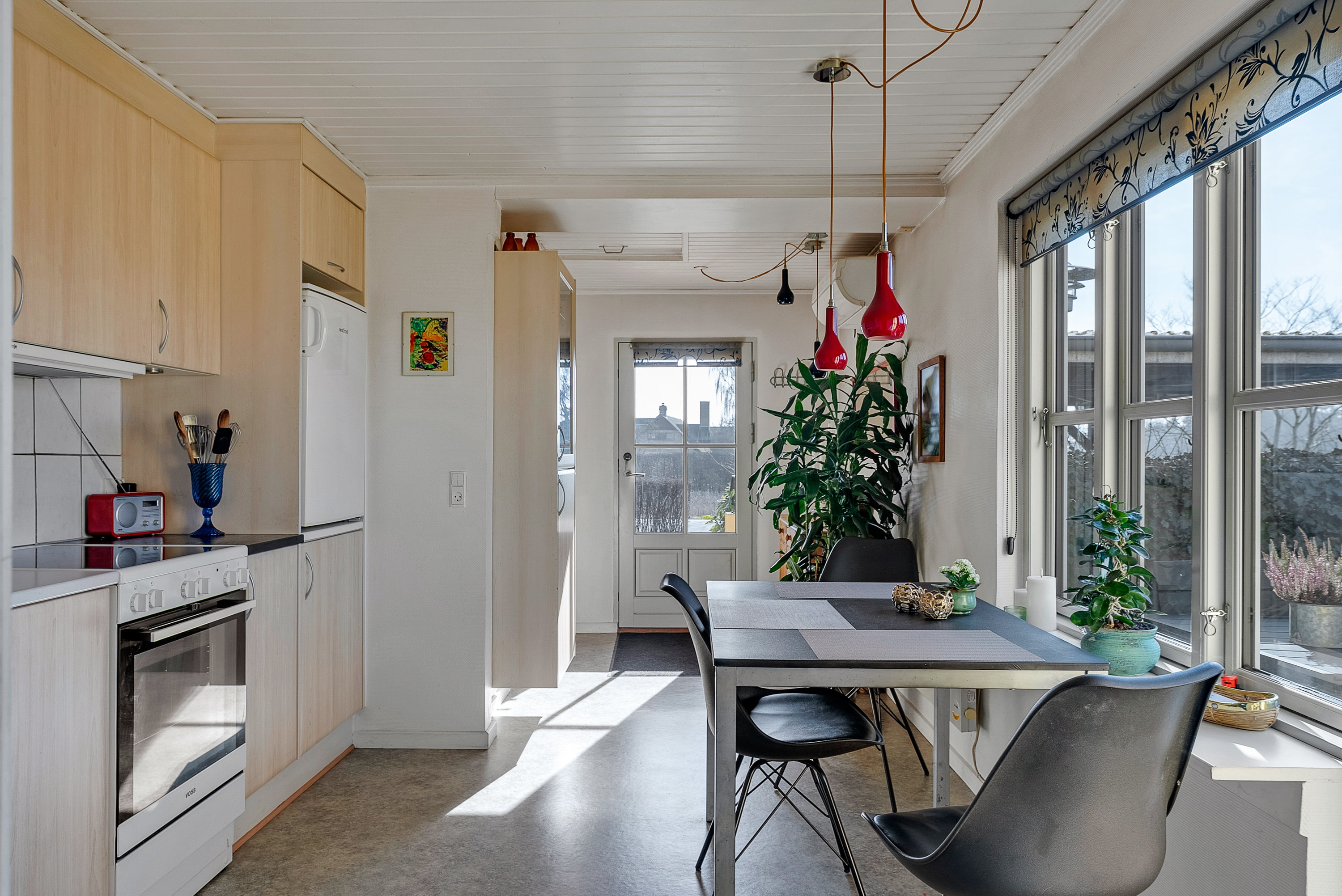 Fremhævet stue billede i fuldskærmstilstand. Billede af Svendborgvej 259, Åstrup, 5600 Faaborg