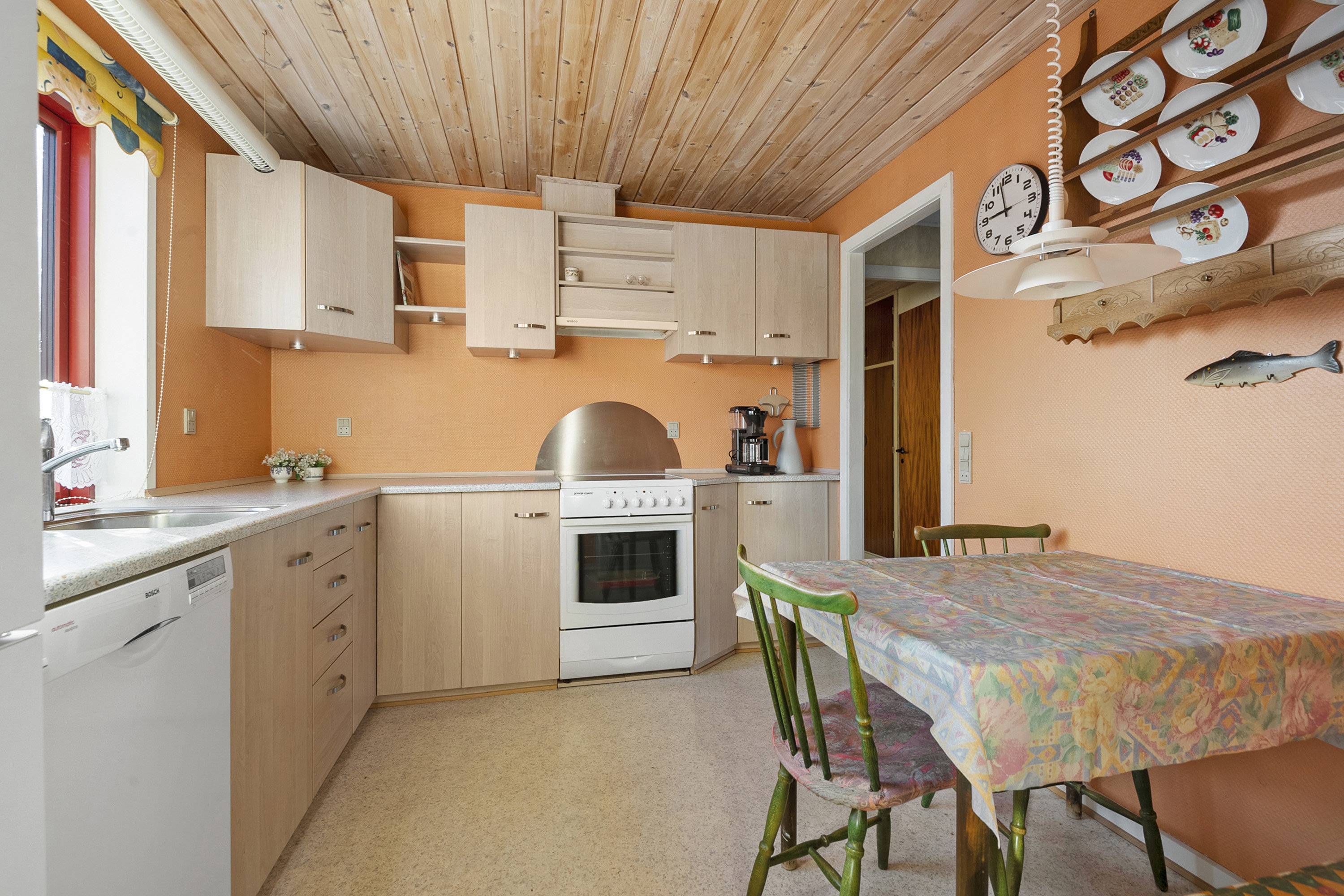 Fremhævet køkken billede i fuldskærmstilstand. Billede af Løgstørvej 4, 6700 Esbjerg