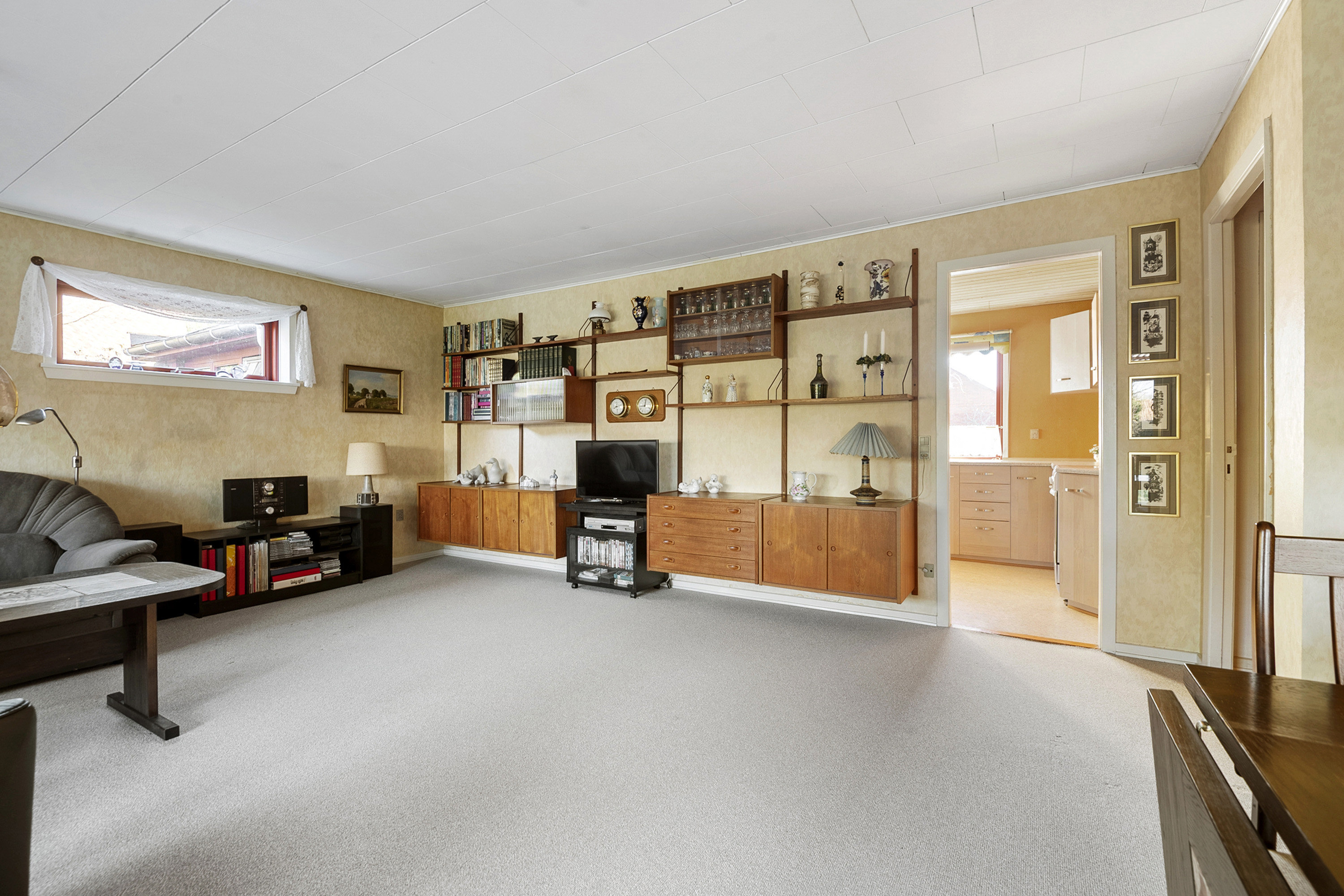 Fremhævet stue billede i fuldskærmstilstand. Billede af Løgstørvej 4, 6700 Esbjerg