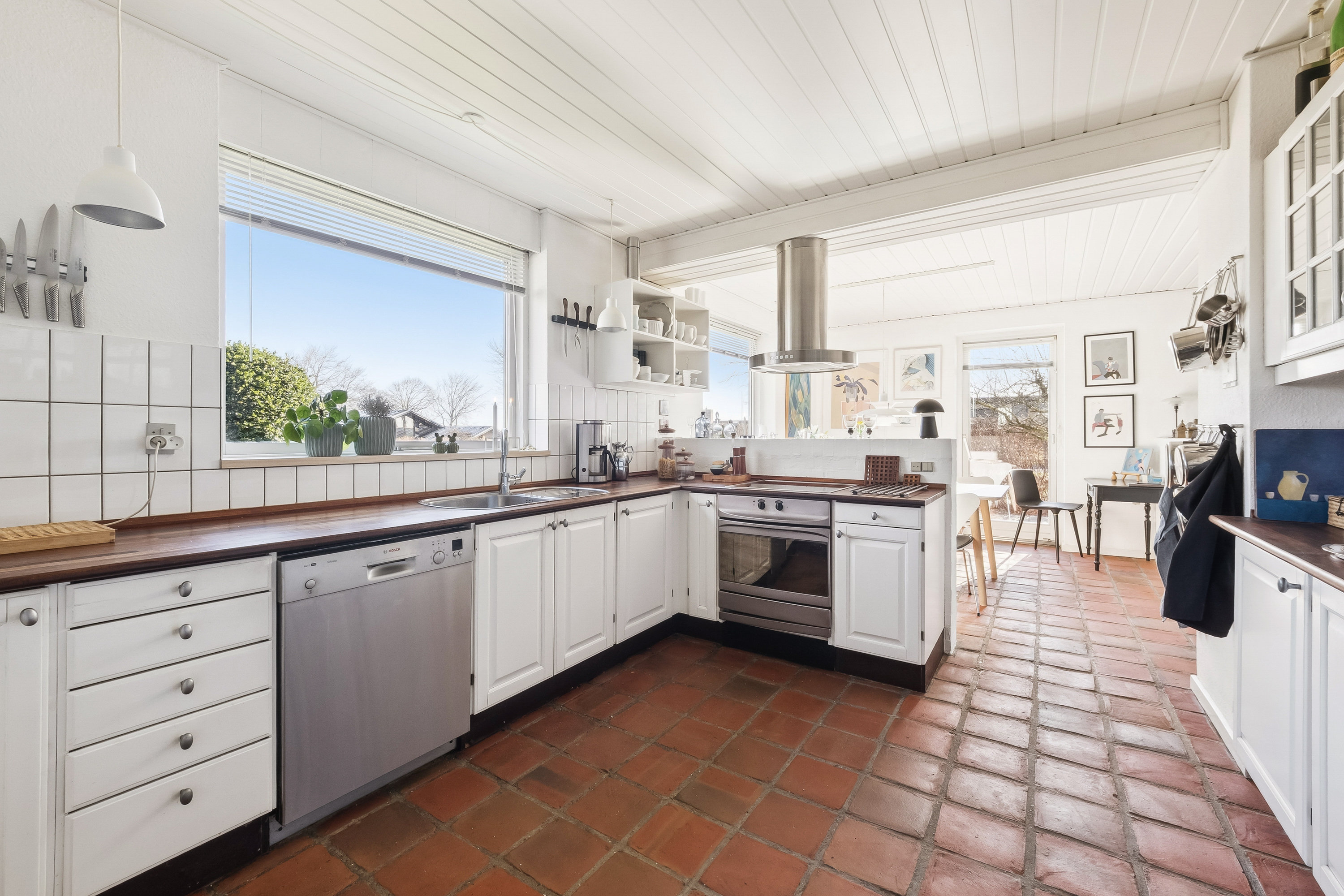 Fremhævet køkken billede i fuldskærmstilstand. Billede af Lyngbjergvej 47, Faarup, 7900 Nykøbing M