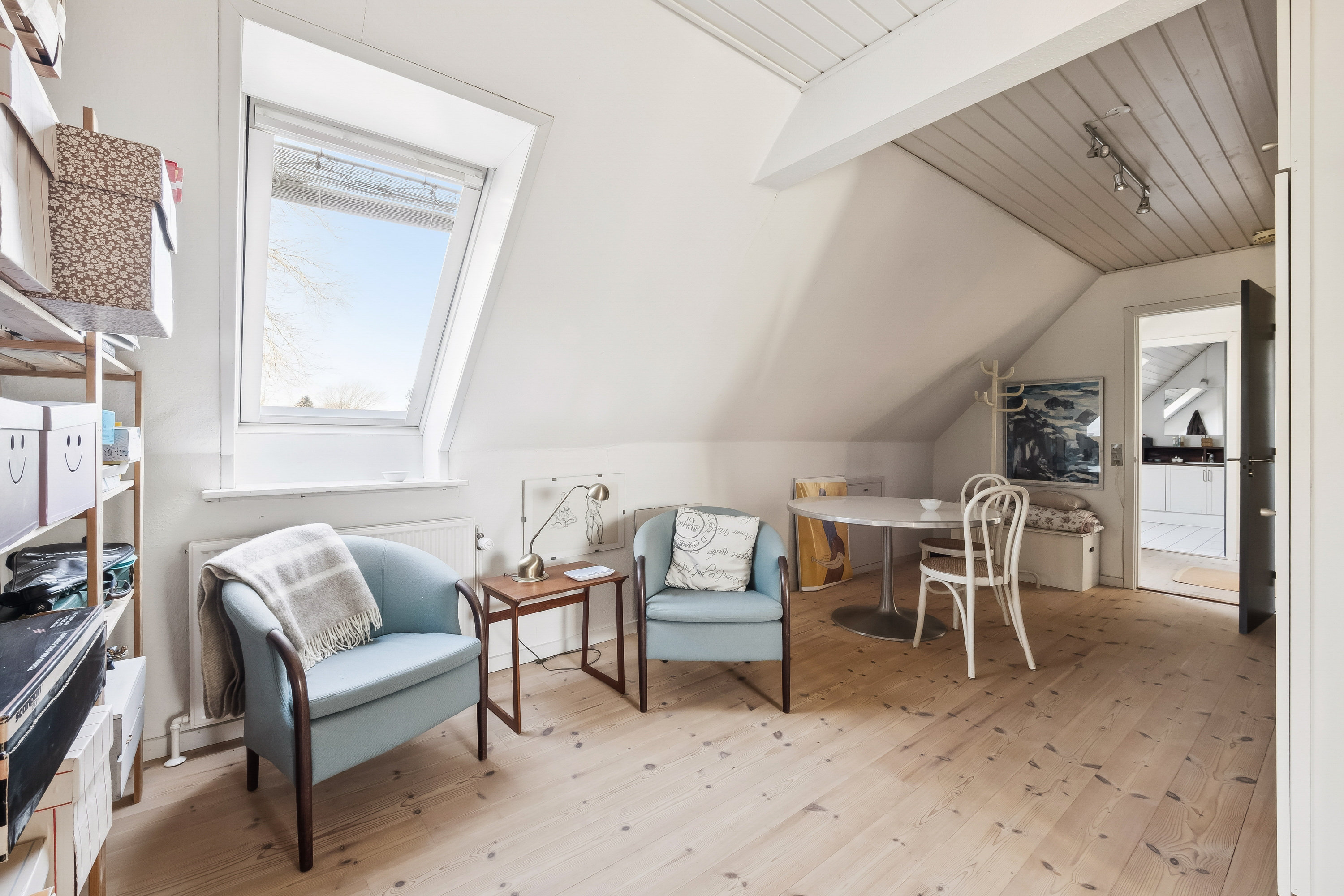 Fremhævet stue billede i fuldskærmstilstand. Billede af Lyngbjergvej 47, Faarup, 7900 Nykøbing M