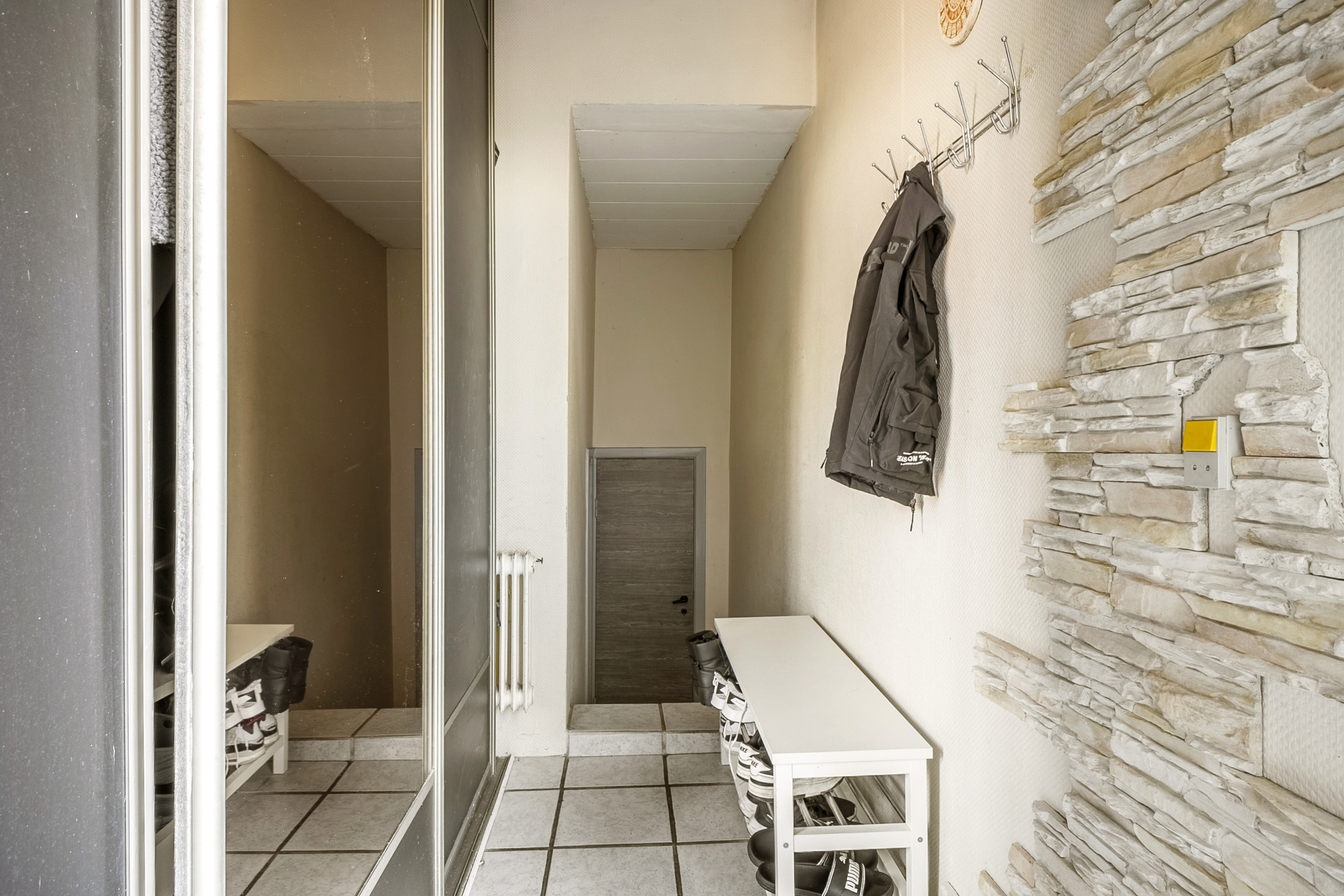 Fremhævet entré billede i fuldskærmstilstand. Billede af Starup Kirkevej 5, Starup, 6100 Haderslev