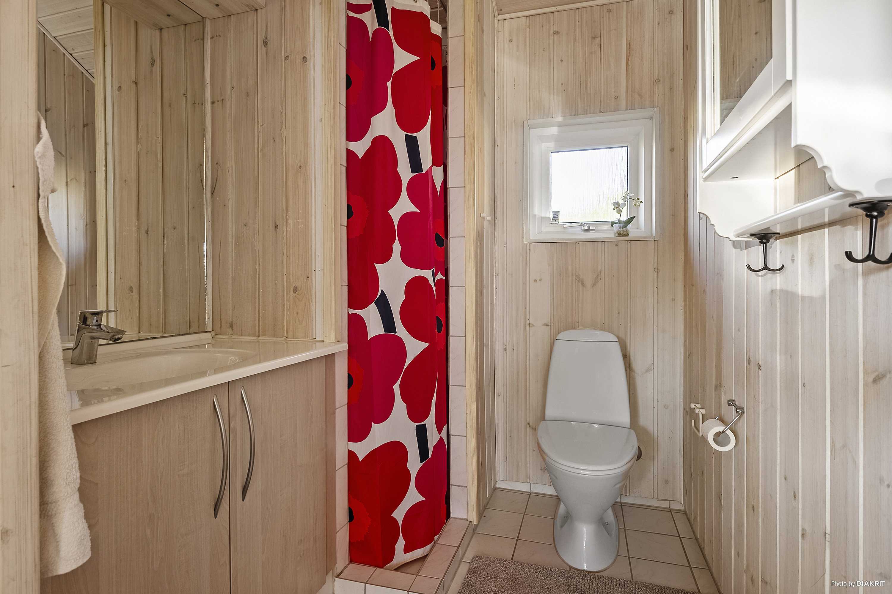 Fremhævet badeværelse billede i fuldskærmstilstand. Billede af Agervej 9, Dyngby Strand, 8300 Odder