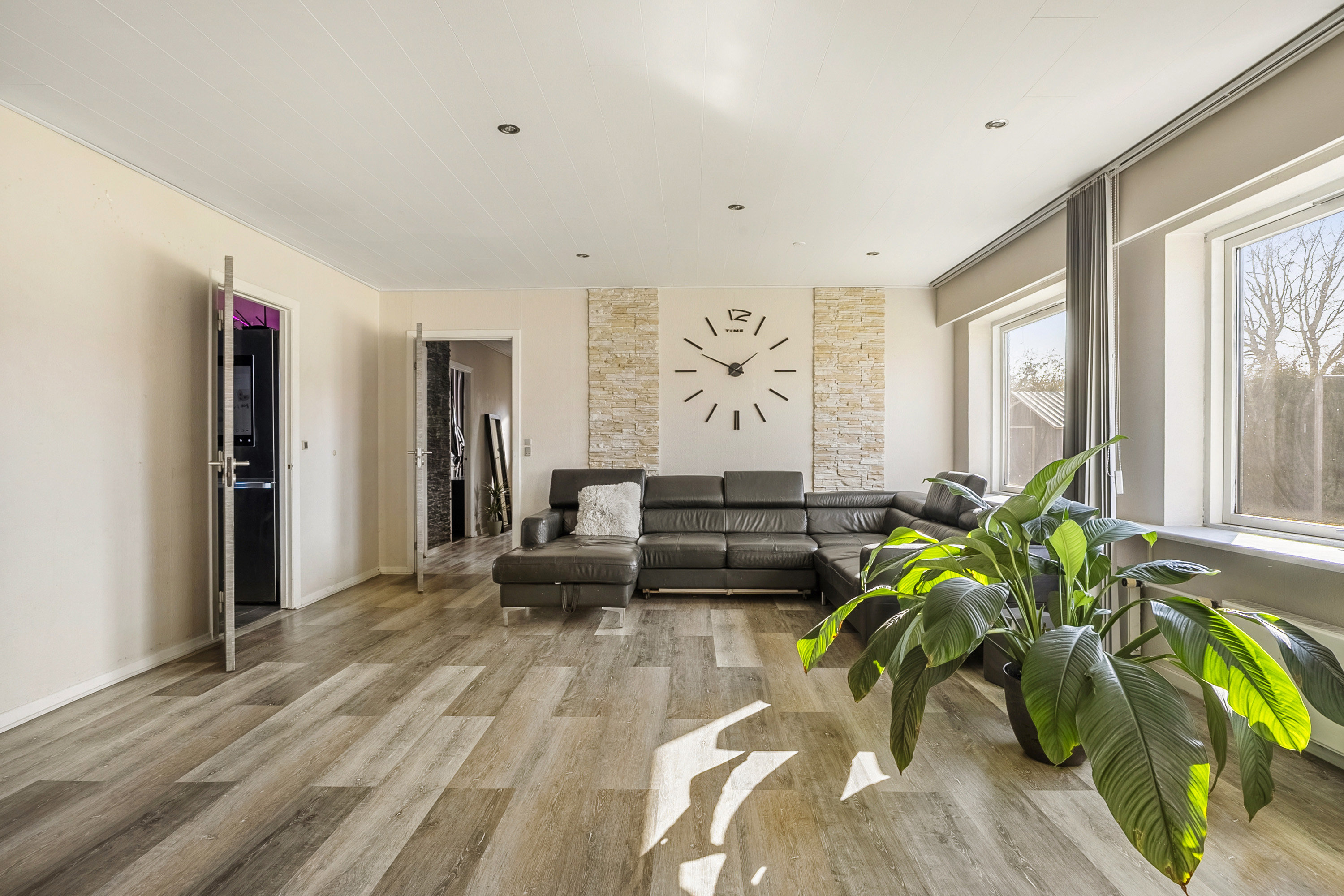 Fremhævet stue billede i fuldskærmstilstand. Billede af Starup Kirkevej 5, Starup, 6100 Haderslev