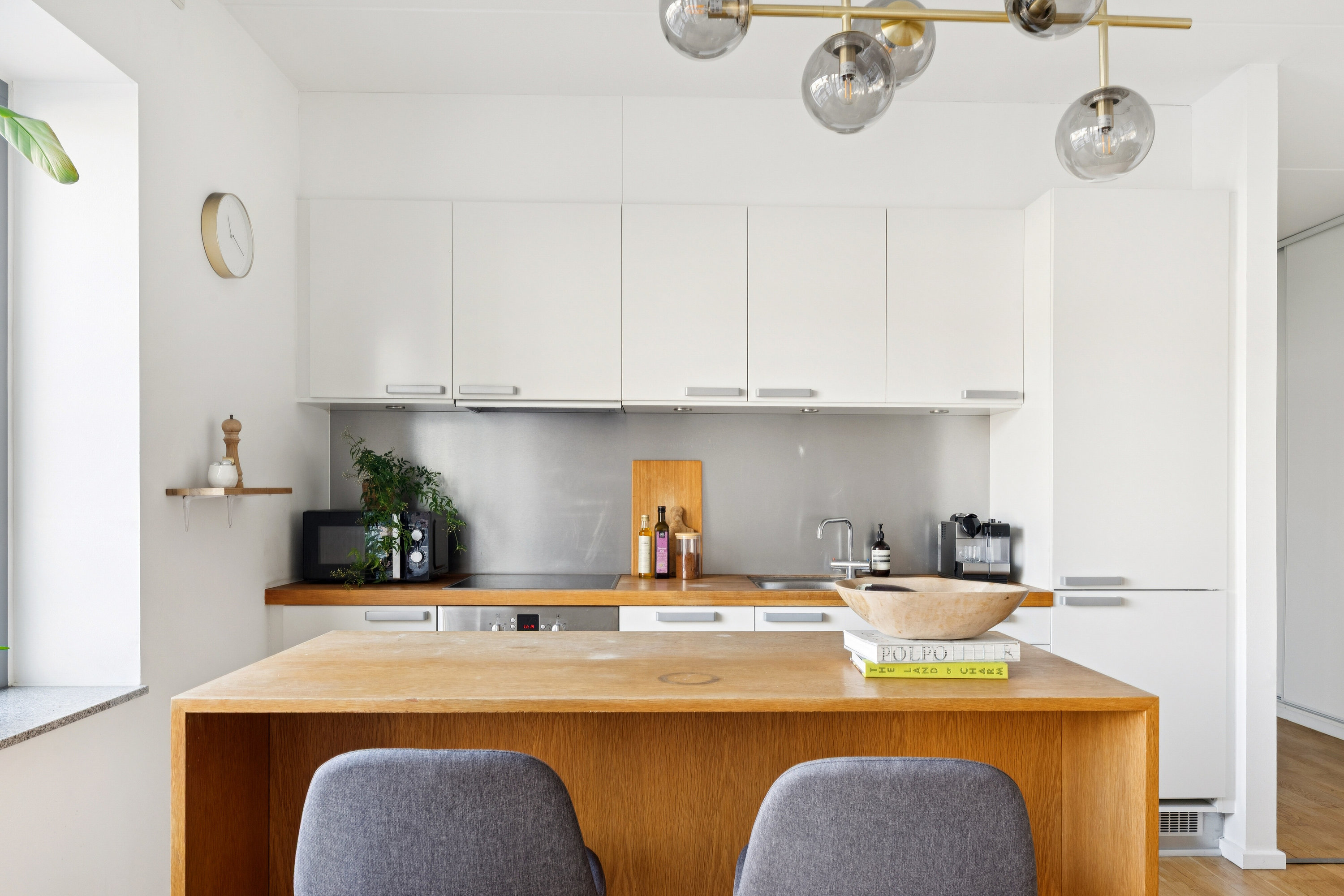 Fremhævet køkken billede i fuldskærmstilstand. Billede af Carl Th. Zahles Gade 4, st.. th., 2300 København S