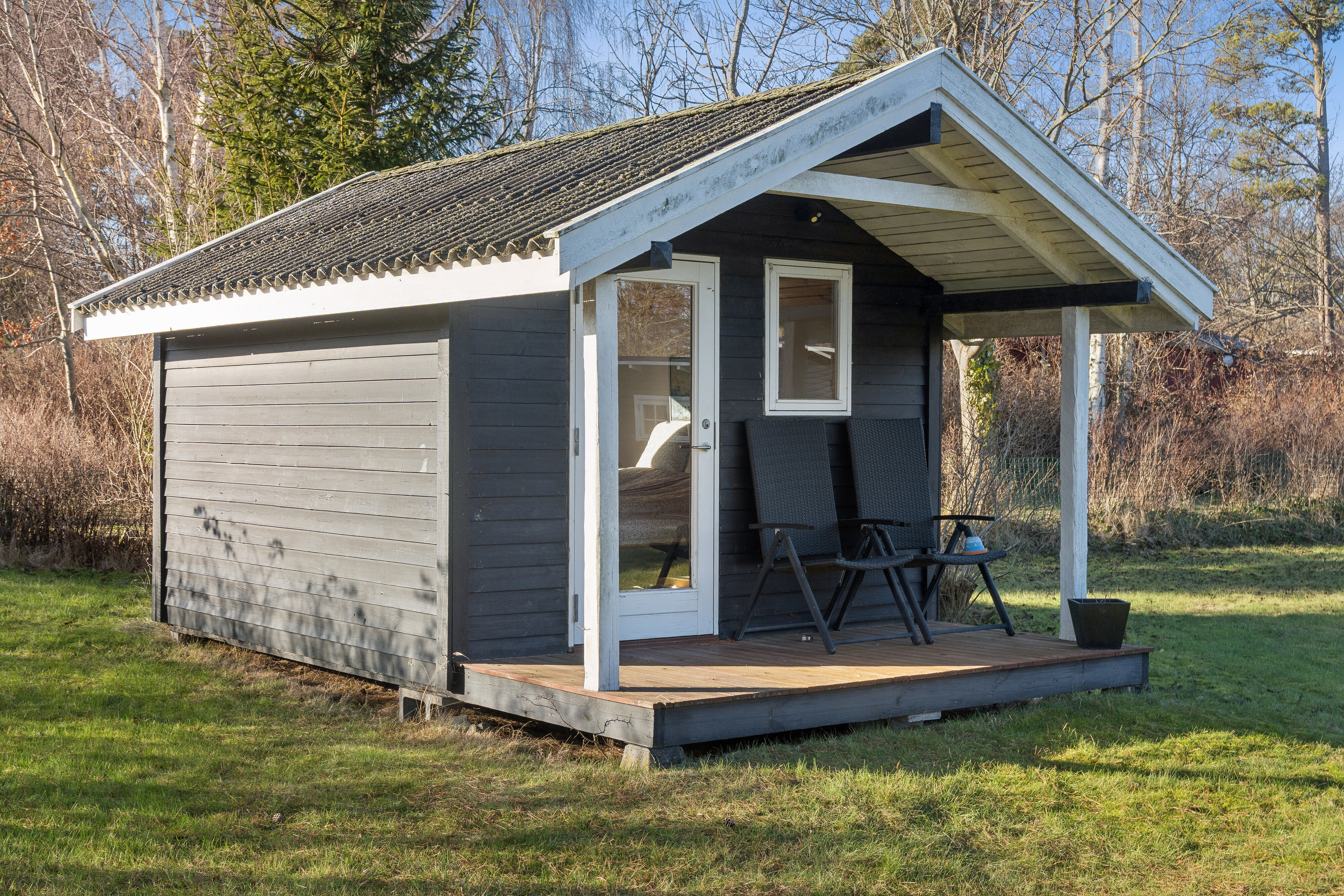 Fremhævet set fra haven billede i fuldskærmstilstand. Billede af Svalevænget 4, 4400 Kalundborg