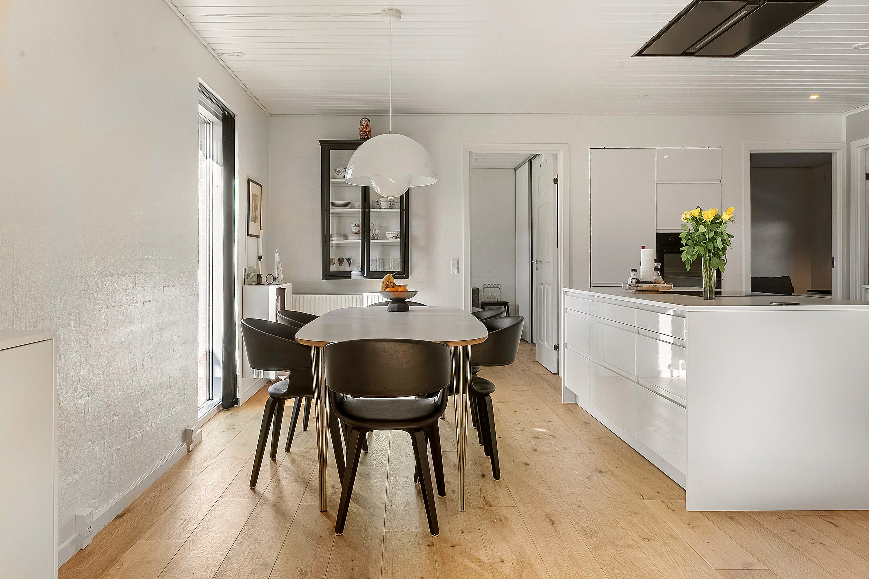 Fremhævet spisestue billede i fuldskærmstilstand. Billede af Brådhusvej 19, 8700 Horsens