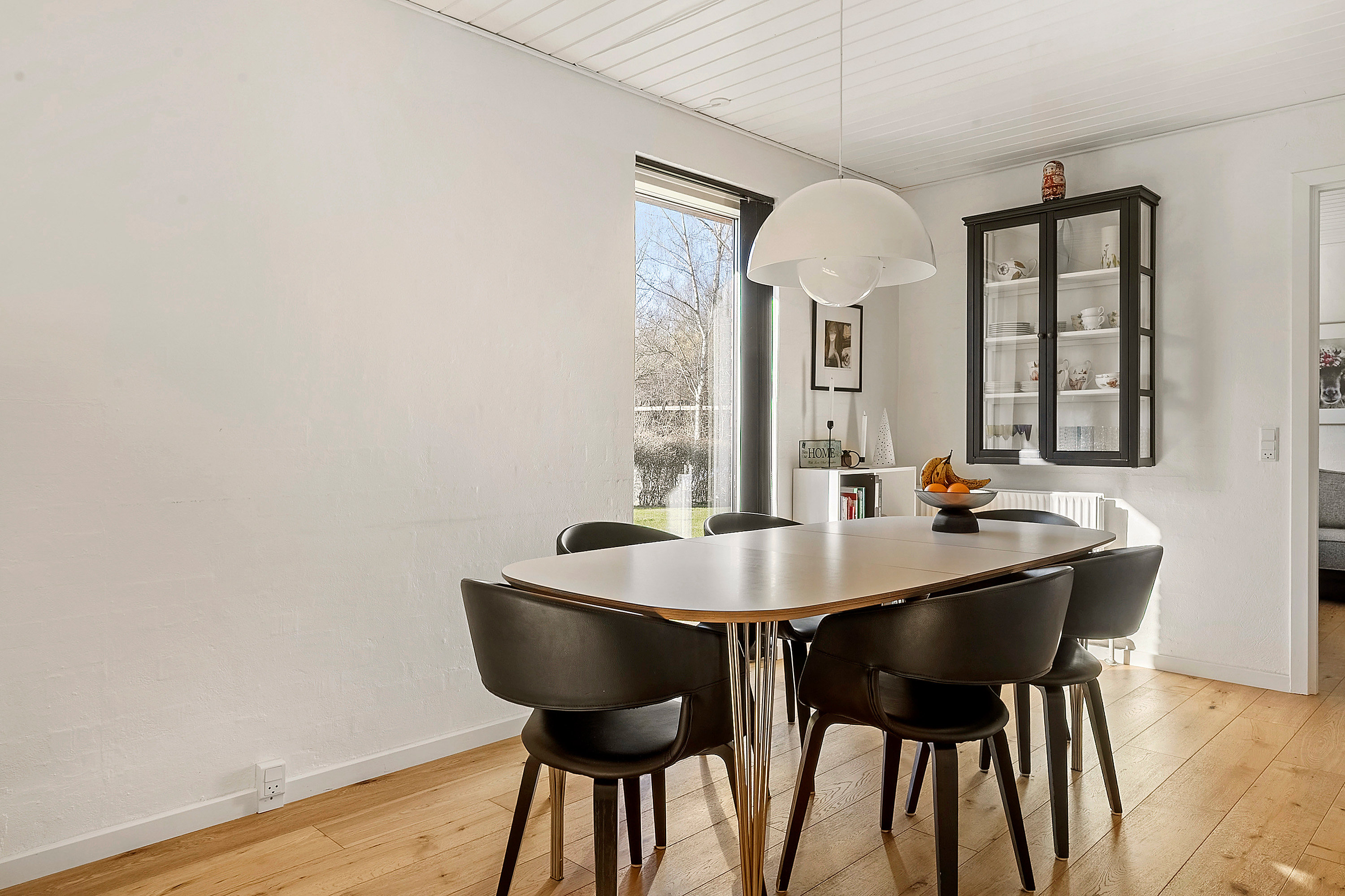 Fremhævet spisestue billede i fuldskærmstilstand. Billede af Brådhusvej 19, 8700 Horsens