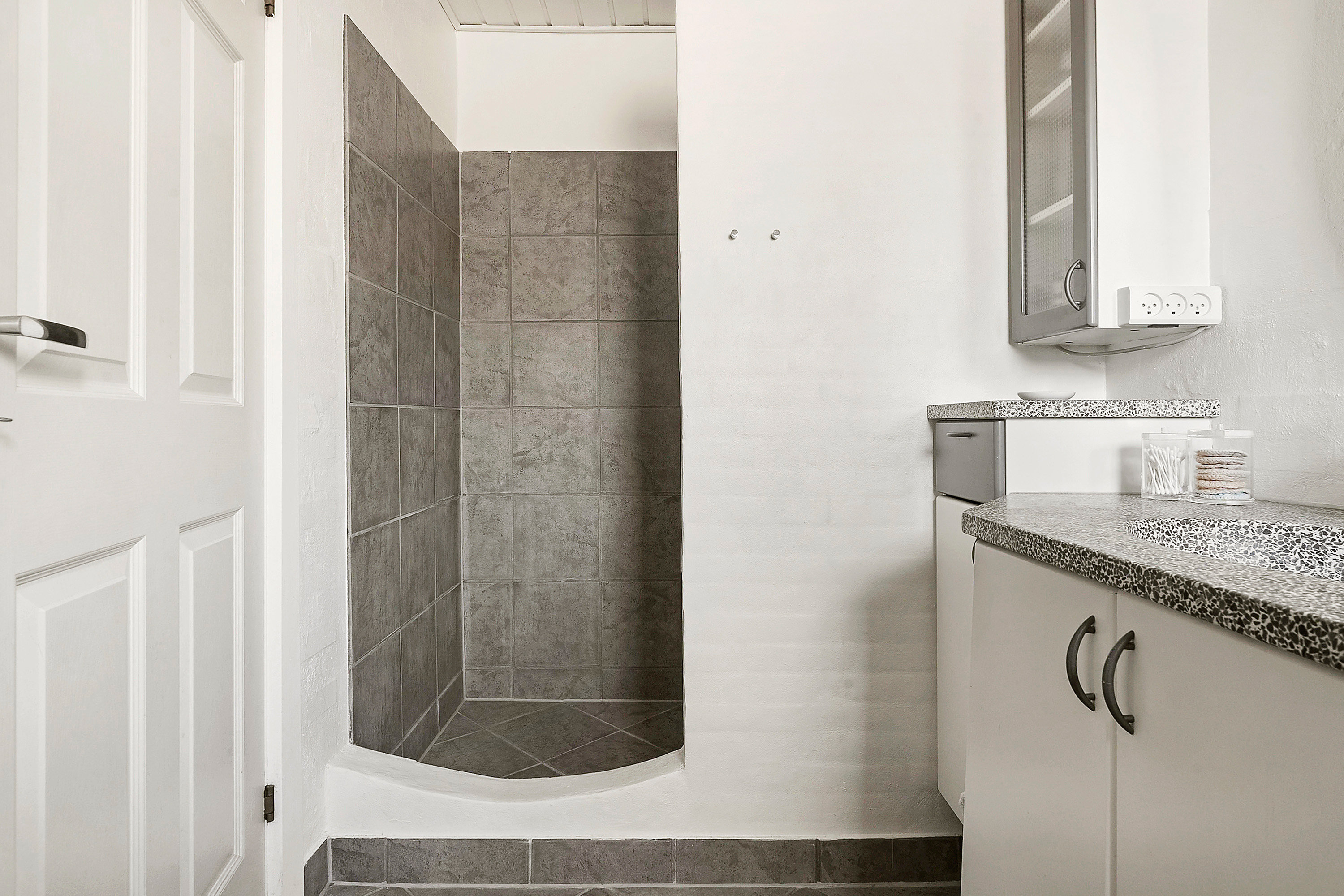 Fremhævet badeværelse billede i fuldskærmstilstand. Billede af Brådhusvej 19, 8700 Horsens