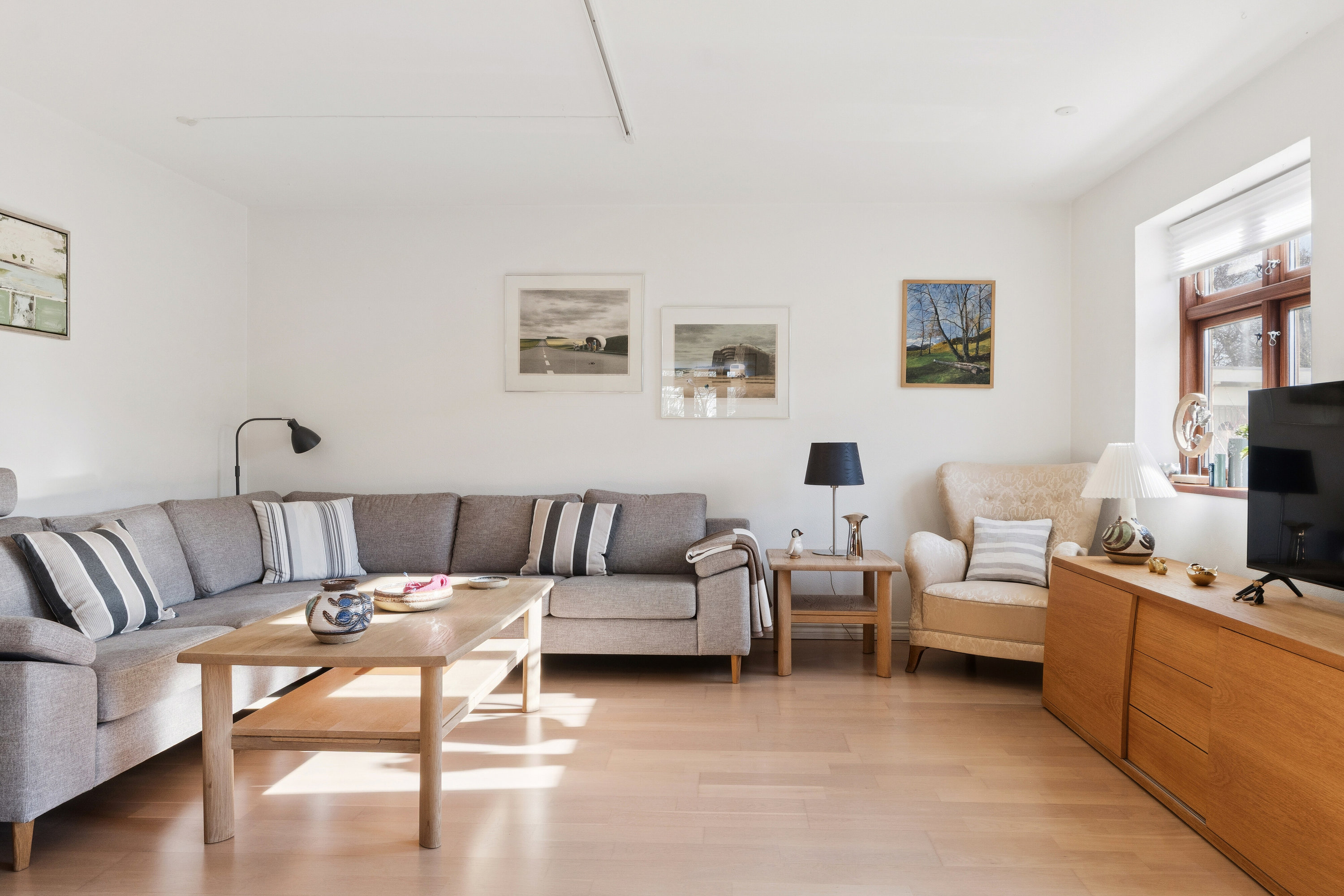 Fremhævet værelse billede i fuldskærmstilstand. Billede af Ilbro Byvej 108, 9800 Hjørring