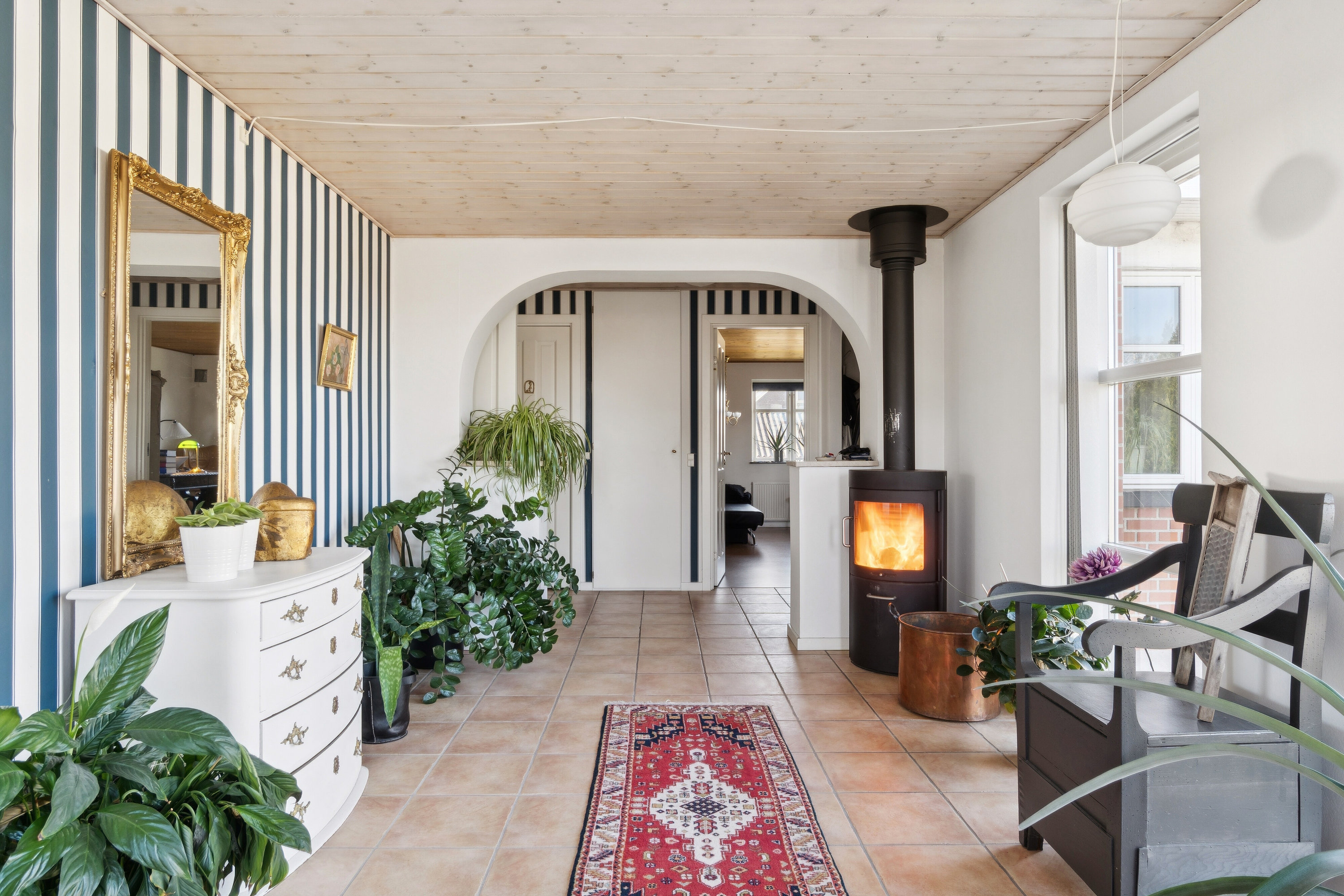 Fremhævet gang billede i fuldskærmstilstand. Billede af Levetoftevej 15, 4690 Haslev