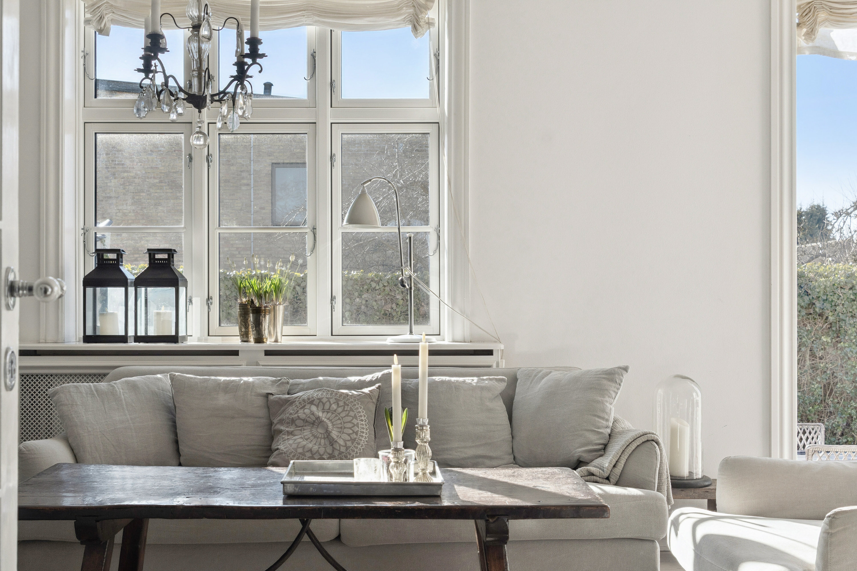 Fremhævet stue billede i fuldskærmstilstand. Billede af Hjortekærsvej 119A, 2800 Kongens Lyngby