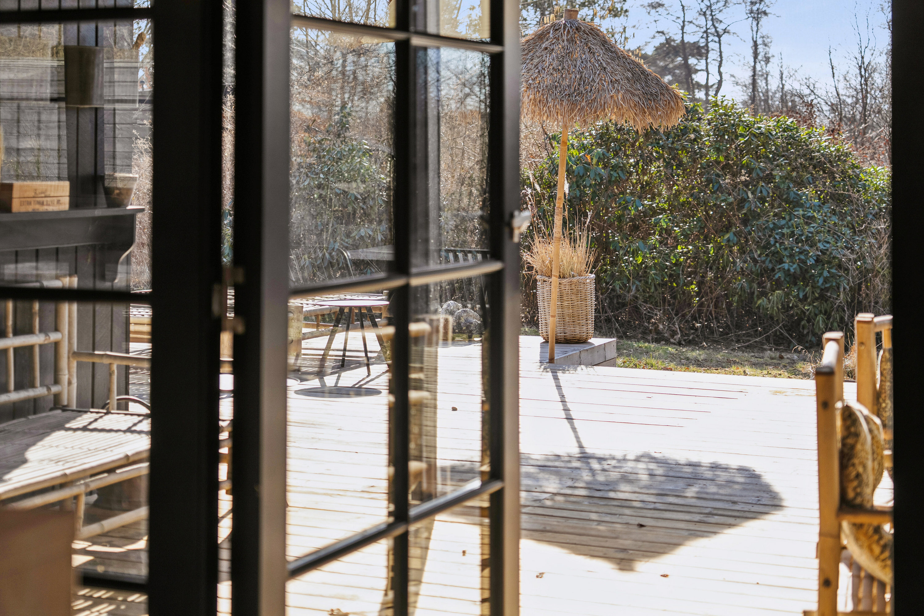 Fremhævet terrasse billede i fuldskærmstilstand. Billede af Villingebækvej 81, 3100 Hornbæk