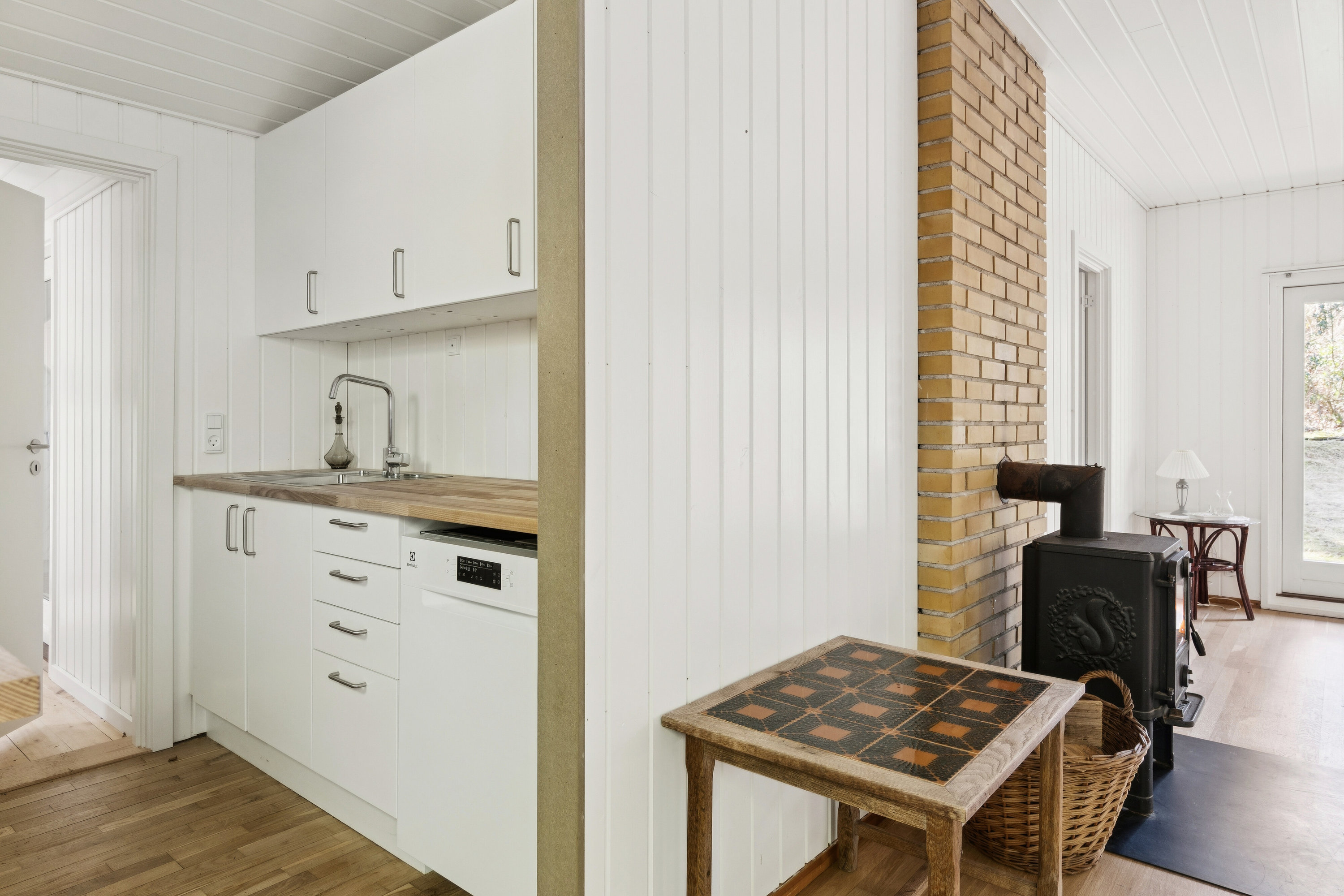 Fremhævet køkken billede i fuldskærmstilstand. Billede af Høgevej 6, Indelukket, 4550 Asnæs