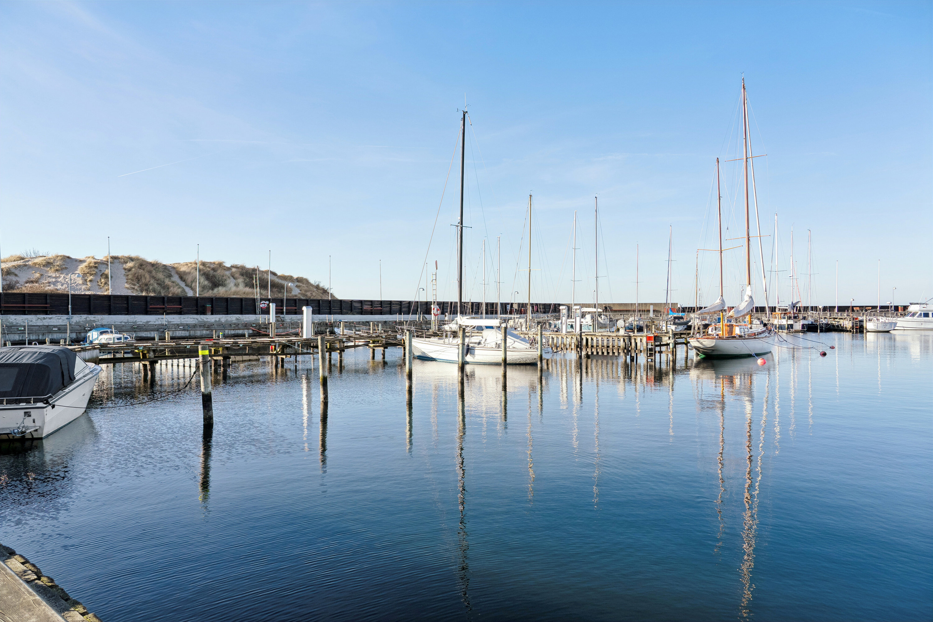 Fremhævet set fra haven billede i fuldskærmstilstand. Billede af Villingebækvej 81, 3100 Hornbæk