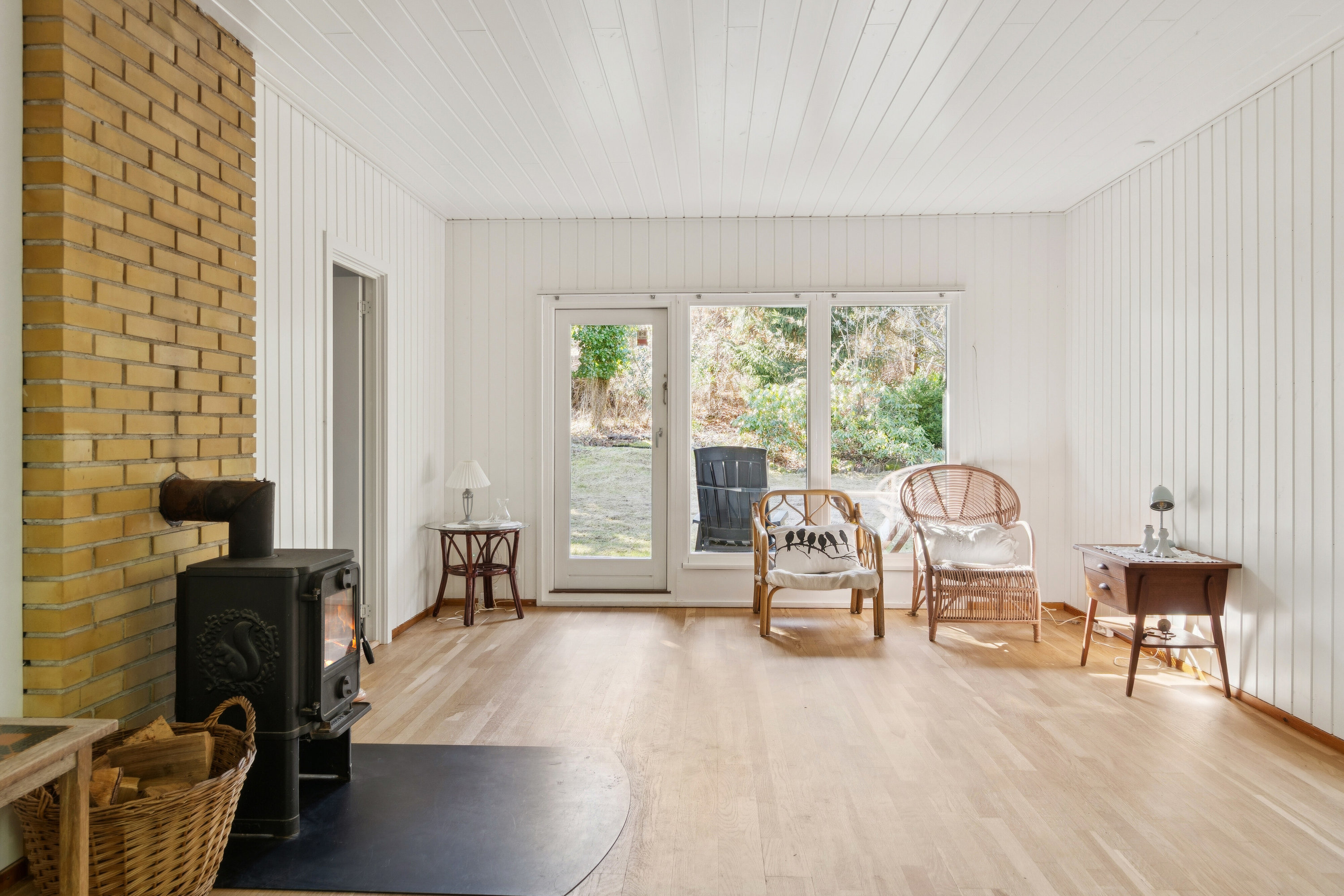 Fremhævet stue billede i fuldskærmstilstand. Billede af Høgevej 6, Indelukket, 4550 Asnæs